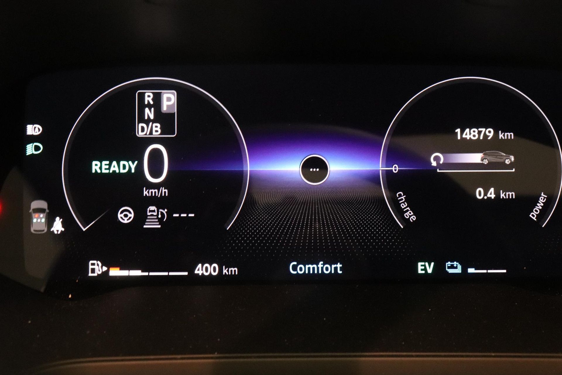 Renault Captur met kenteken HVF-10-L – dashboard