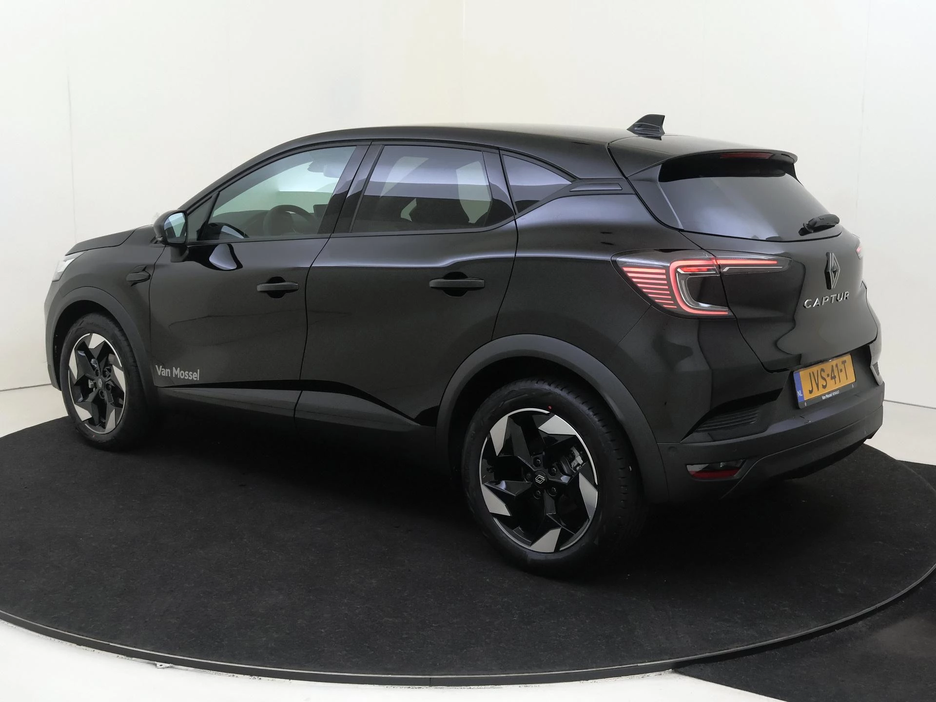 Renault Captur met kenteken JVS-41-T – autofoto 4