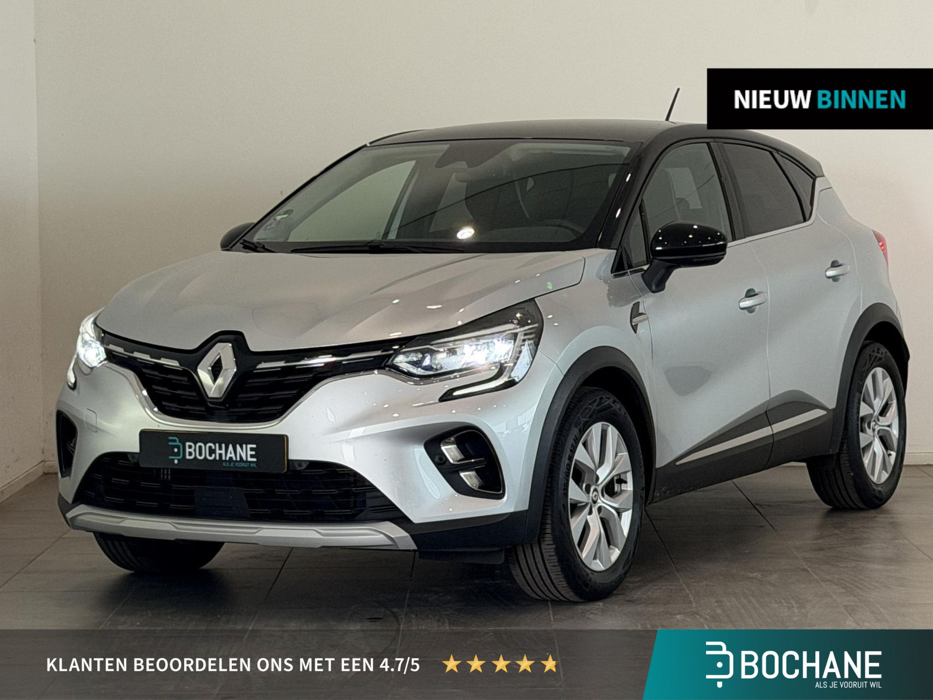 Renault Captur met kenteken K-243-NT – vooraanzicht