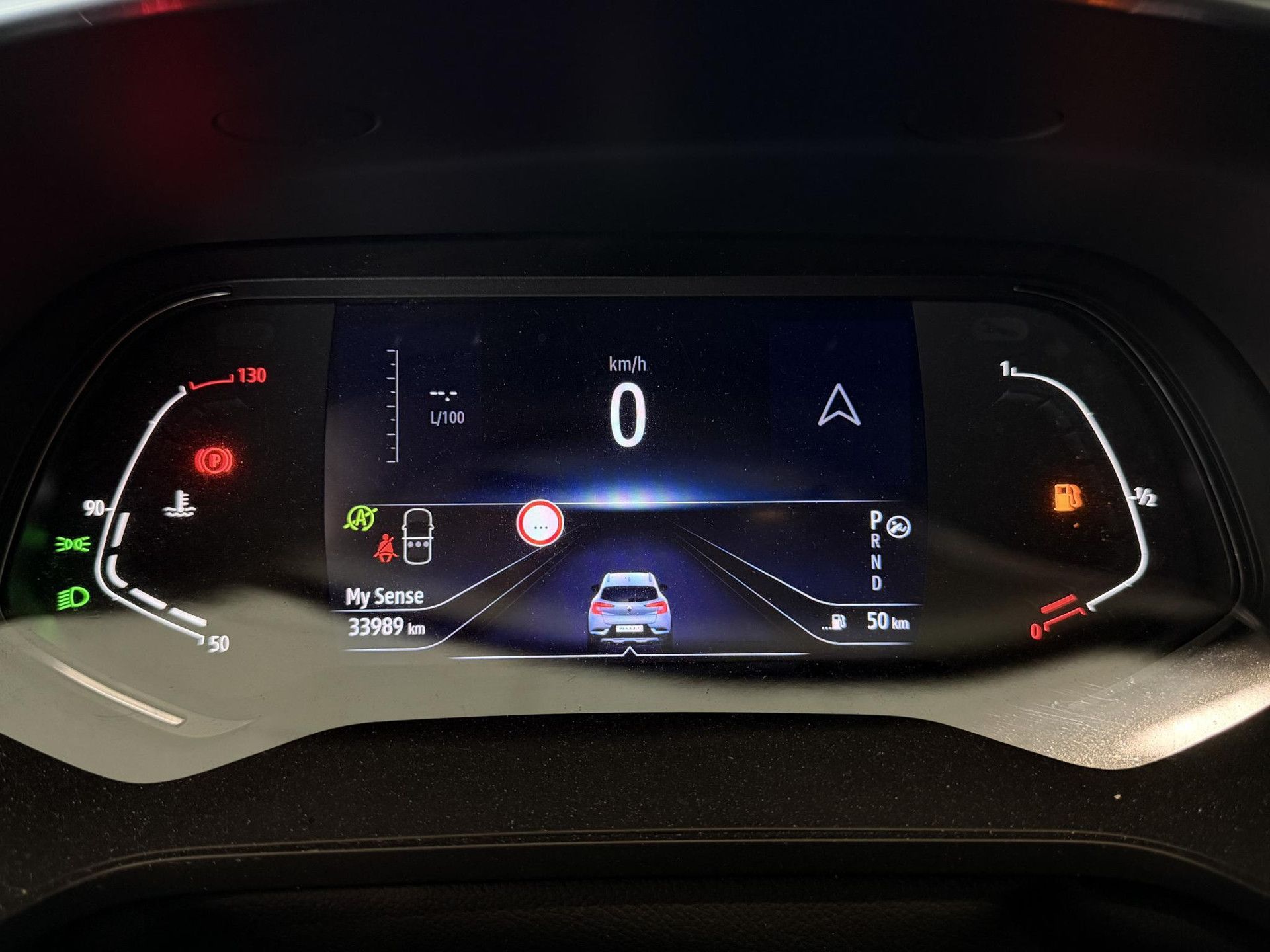 Renault Captur met kenteken K-243-NT – dashboard