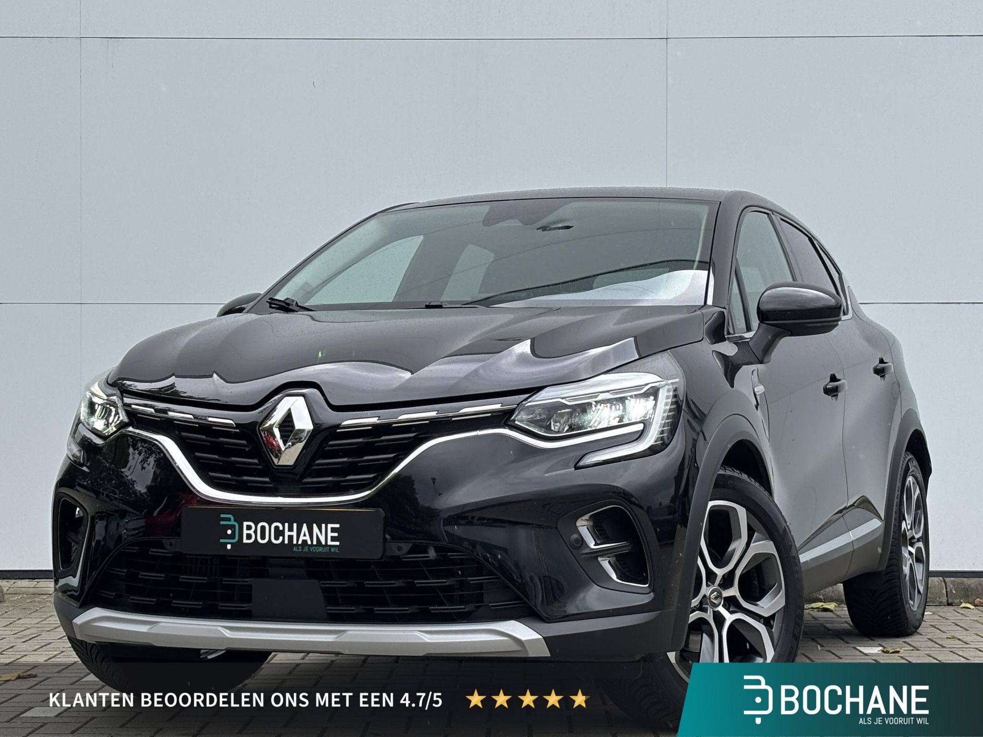 Renault Captur met kenteken L-245-SJ – vooraanzicht