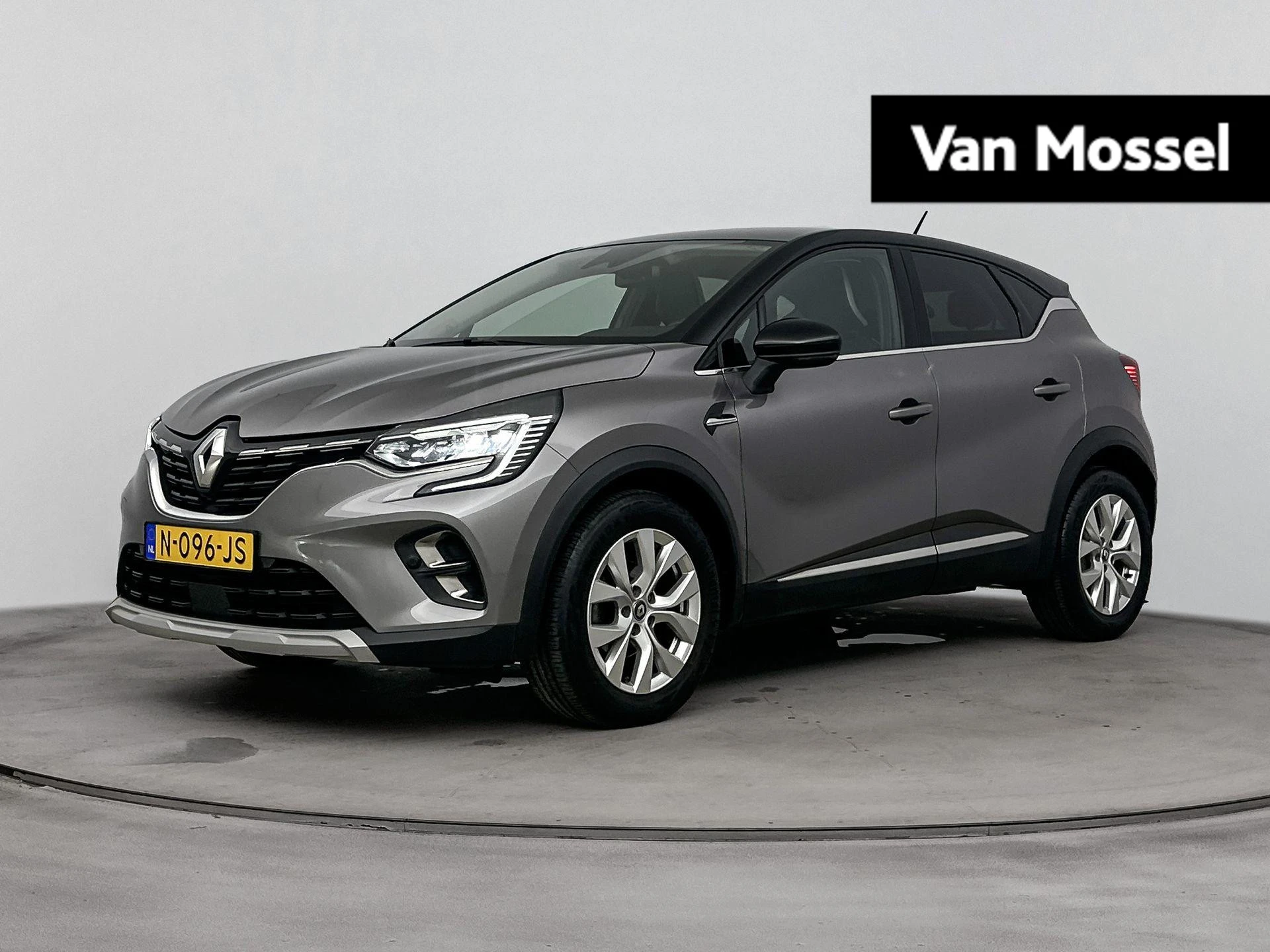 Renault Captur met kenteken N-096-JS – autofoto 2