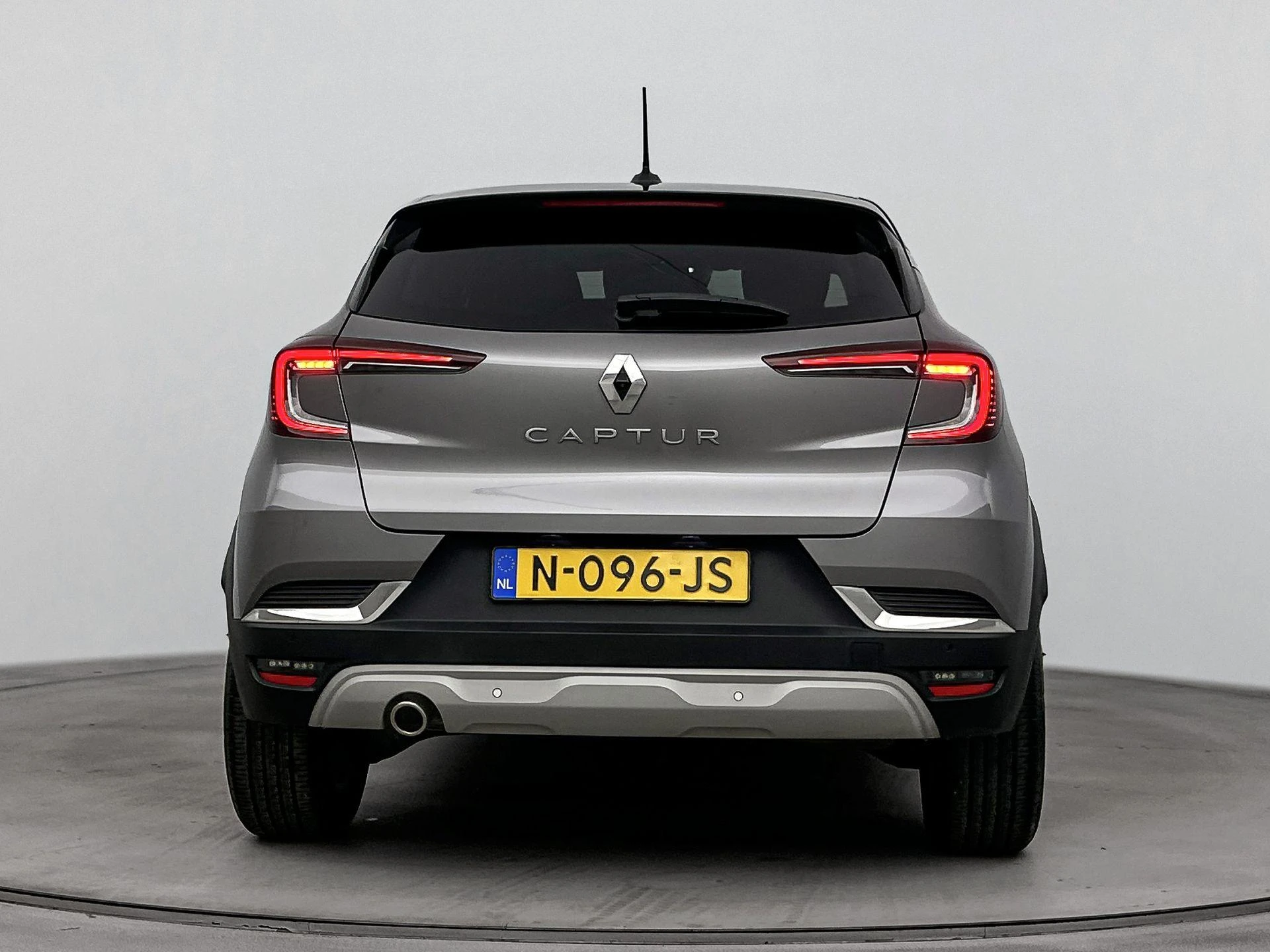 Renault Captur met kenteken N-096-JS – autofoto 5