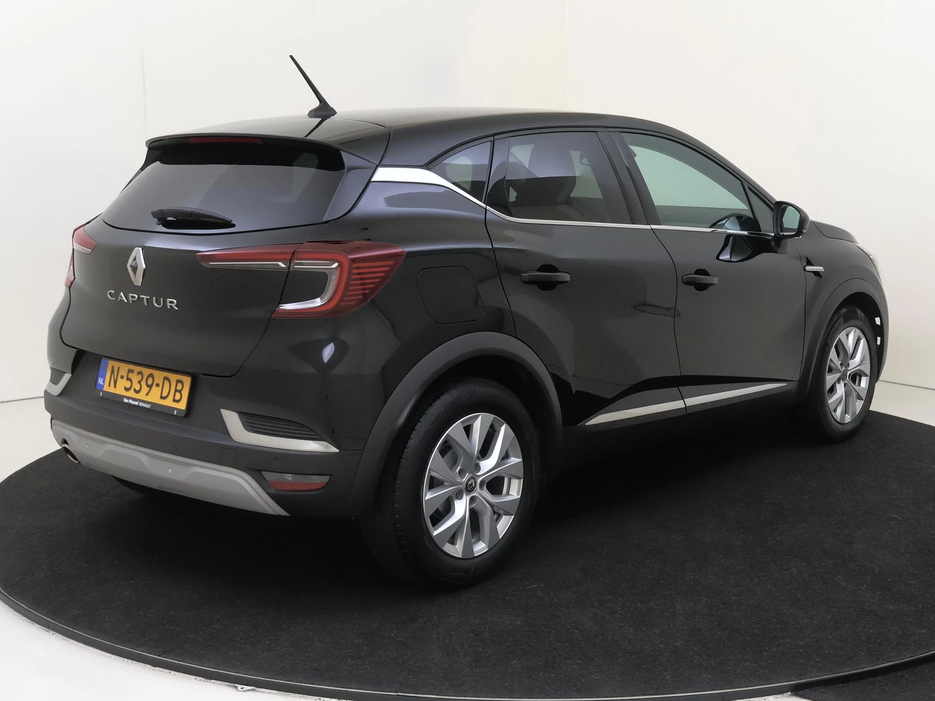 Renault Captur met kenteken N-539-DB – autofoto 5