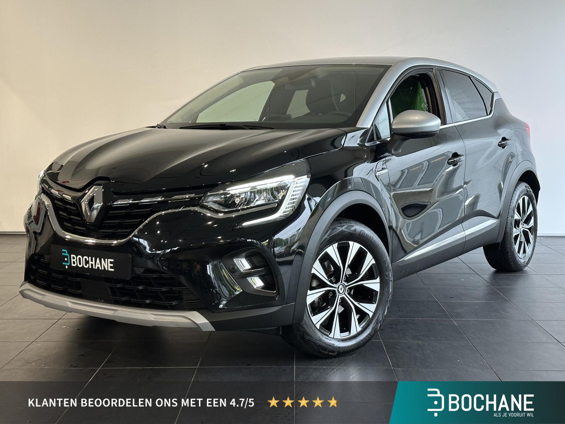 Renault Captur met kenteken R-366-VF – vooraanzicht