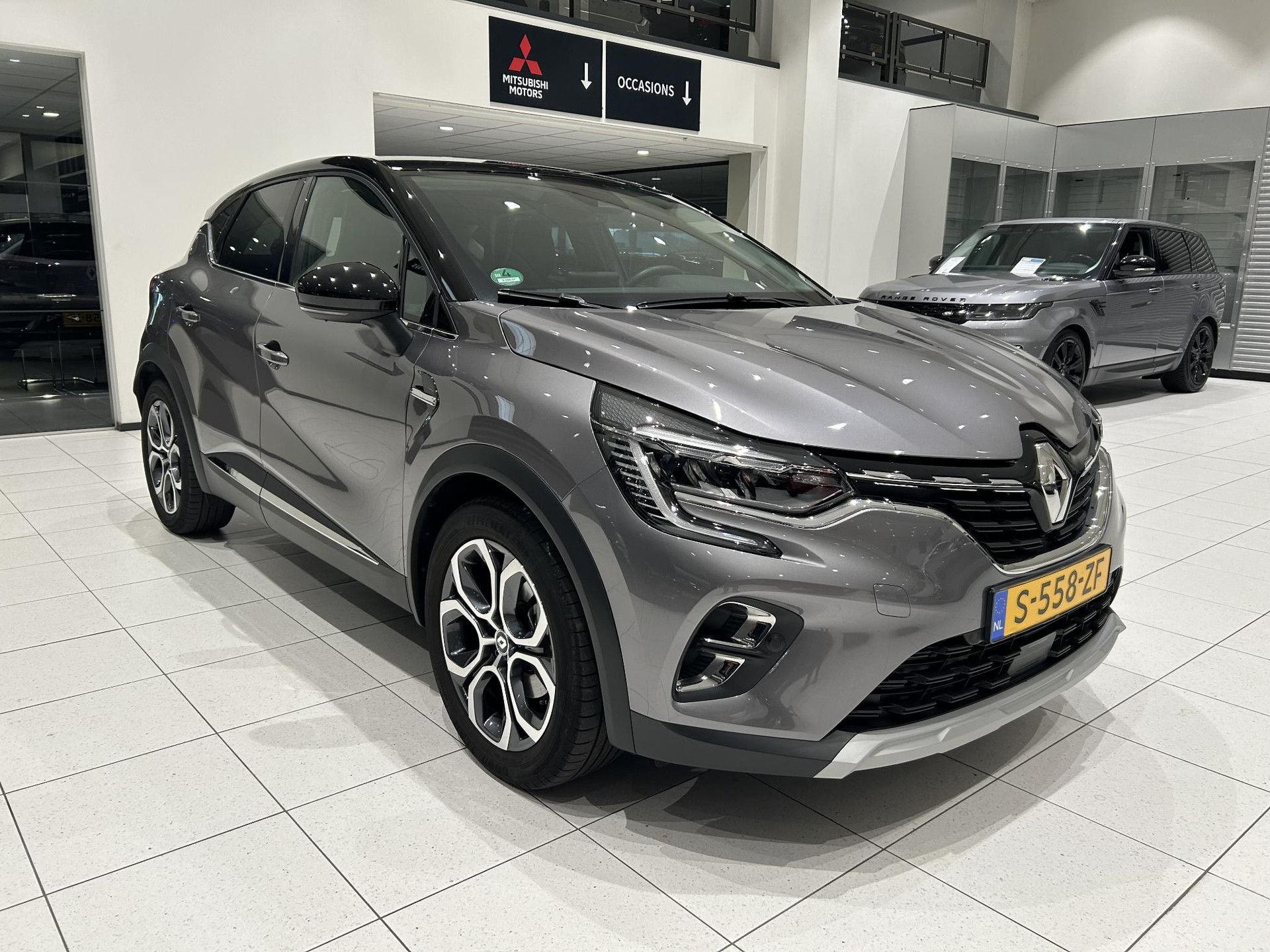 Renault Captur met kenteken S-558-ZF – detailfoto
