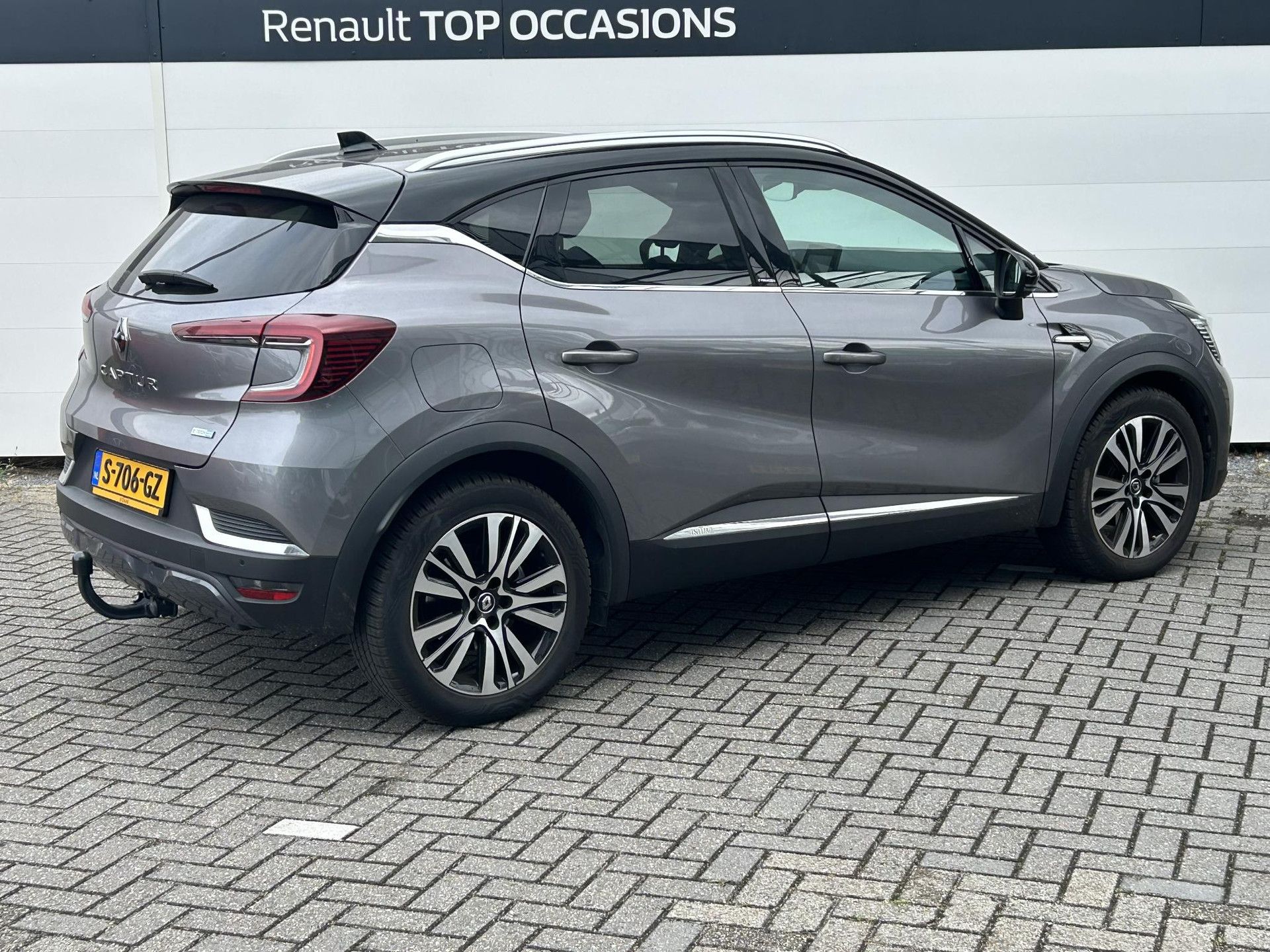 Renault Captur met kenteken S-706-GZ – achteraanzicht