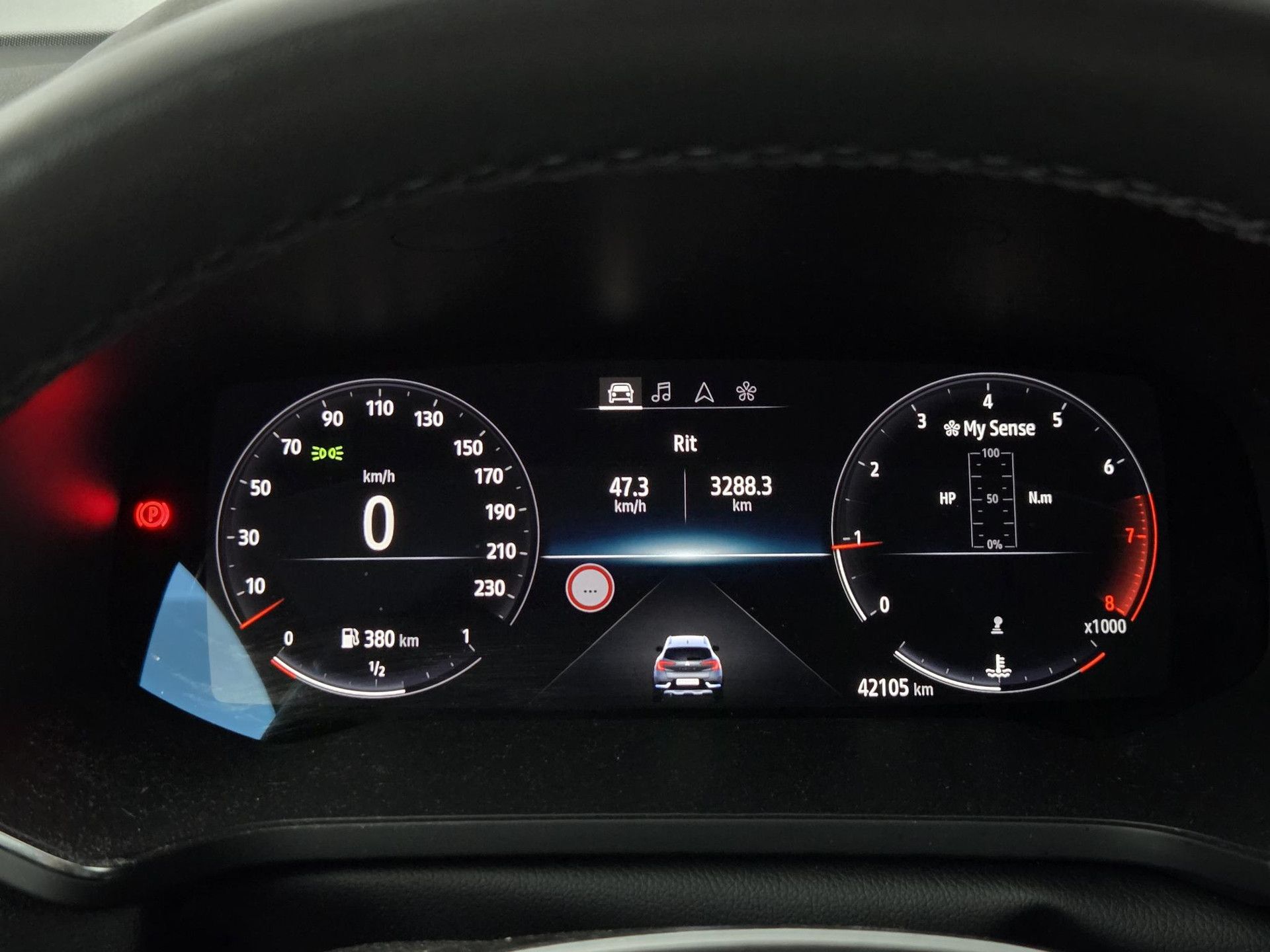 Renault Captur met kenteken T-213-TN – dashboard
