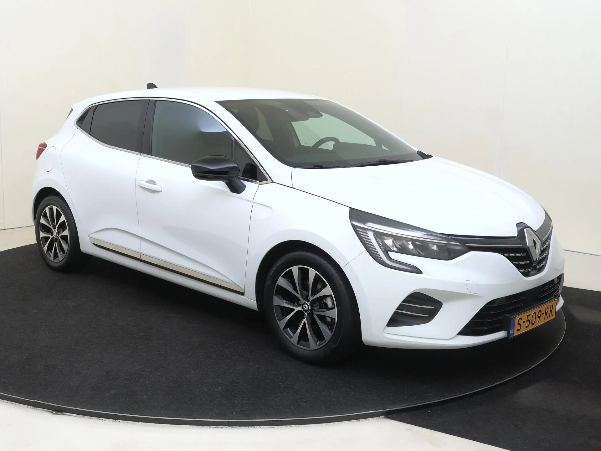 Renault Clio – autofoto 3