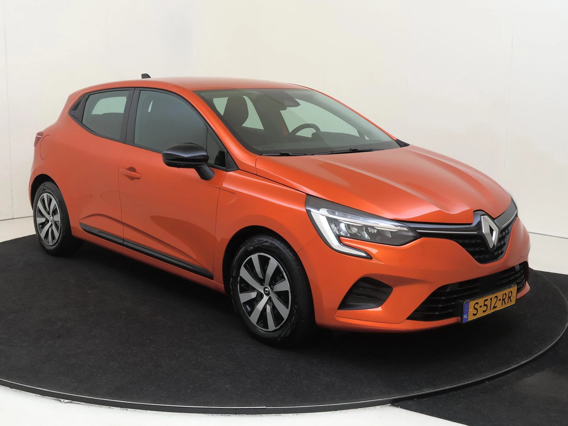 Renault Clio – autofoto 3
