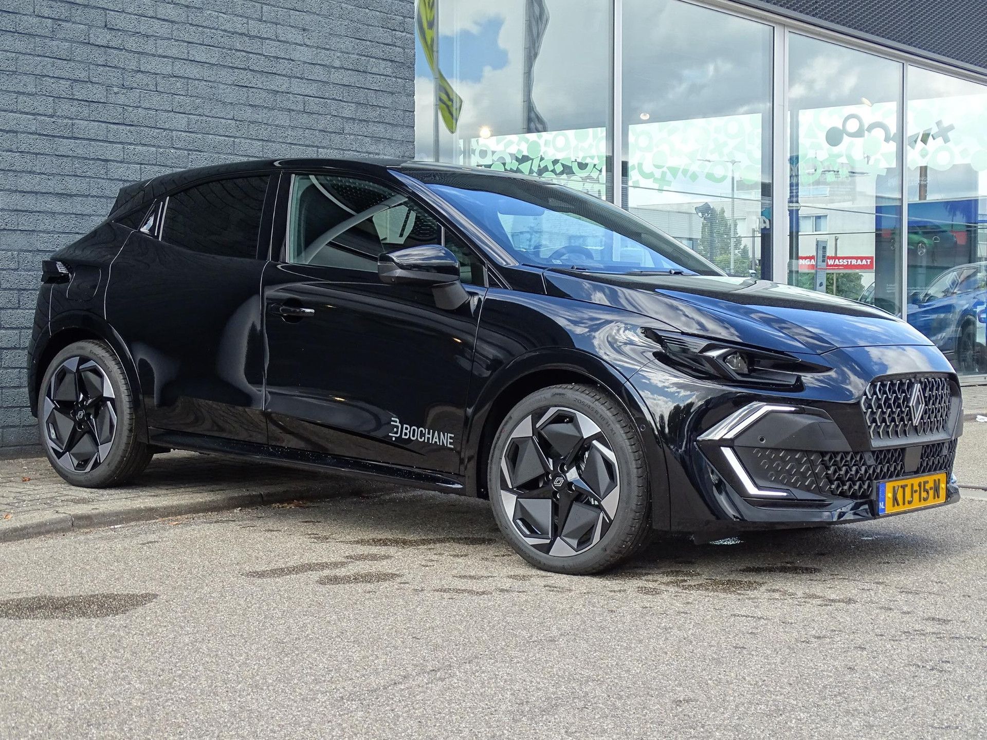 Renault Clio met kenteken KTJ-15-N – detailfoto