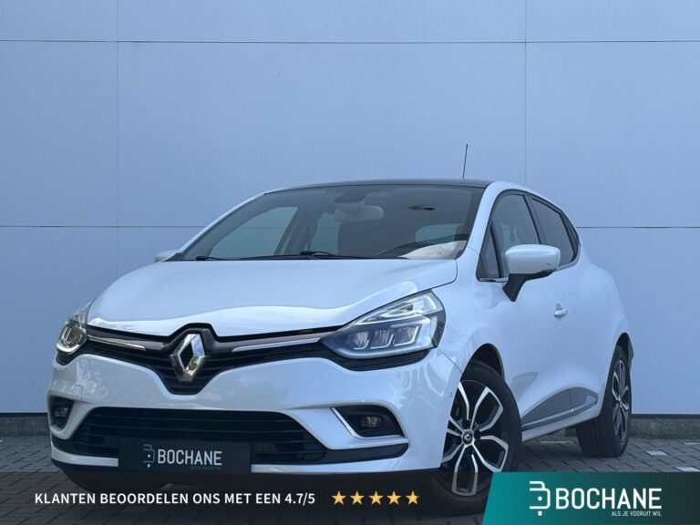 Renault Clio met kenteken ST-498-V – vooraanzicht