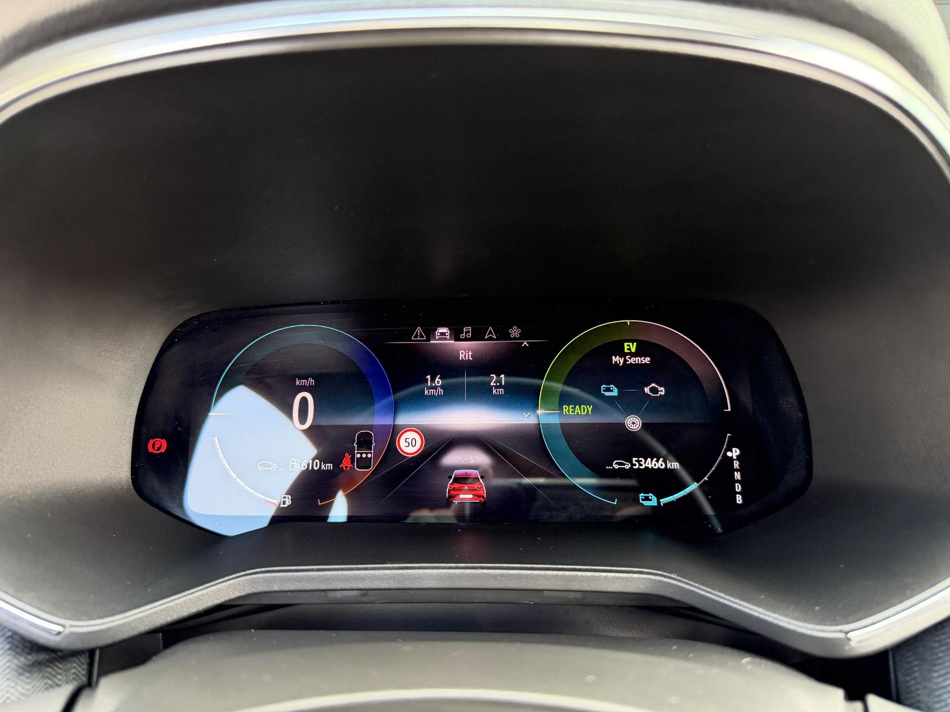 Renault Clio met kenteken X-993-KT – dashboard