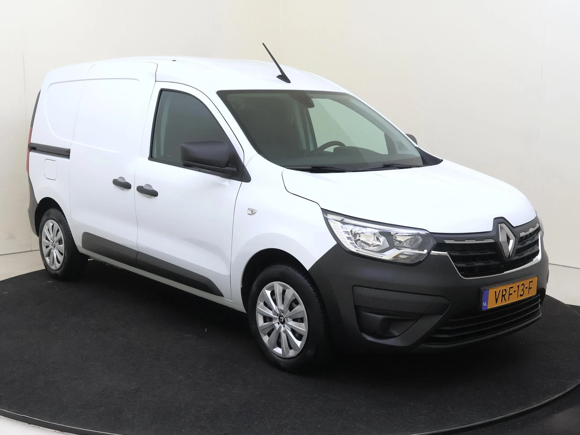 Renault Express – autofoto 3