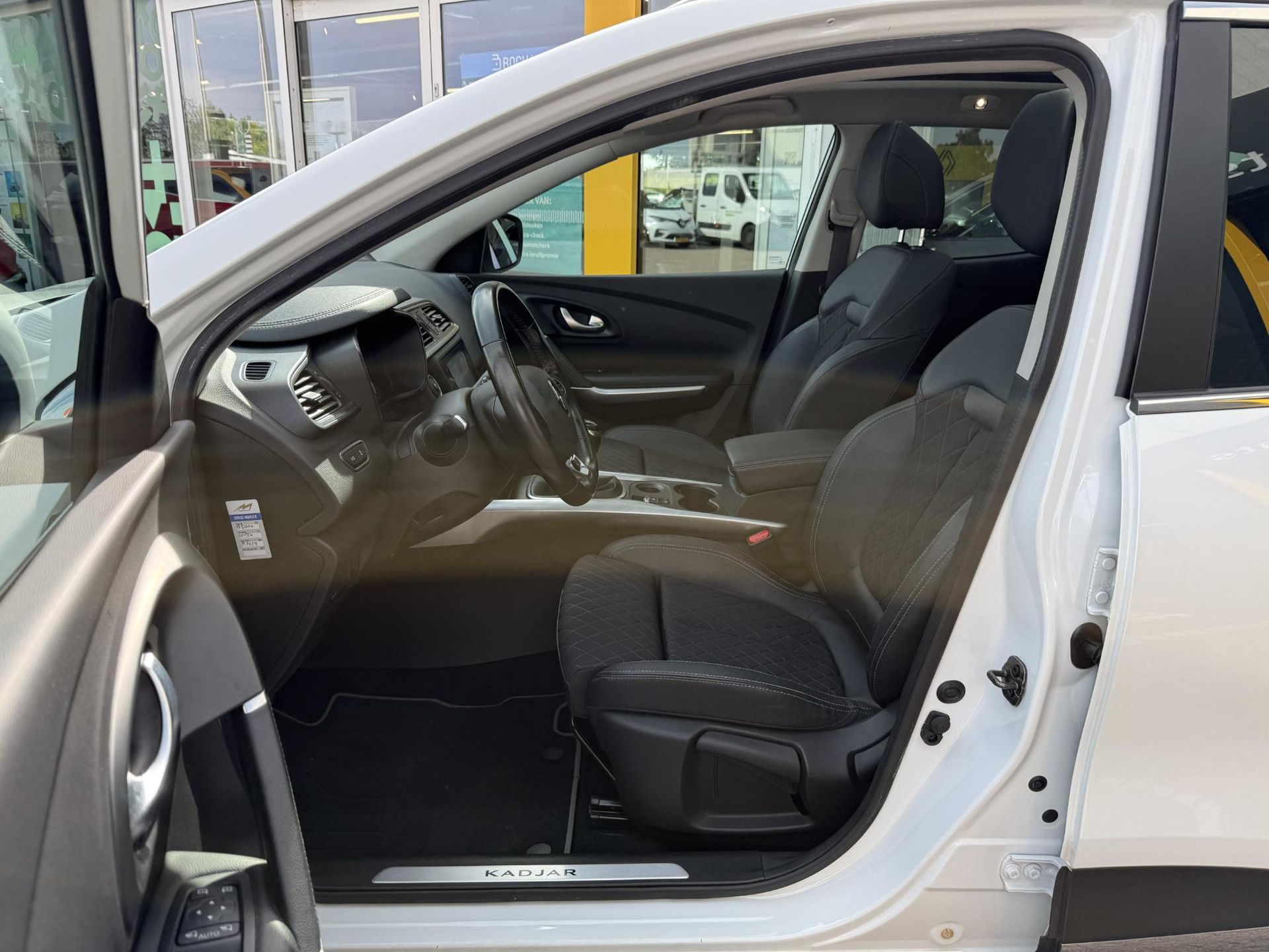 Renault Kadjar met kenteken H-957-HX – dashboard