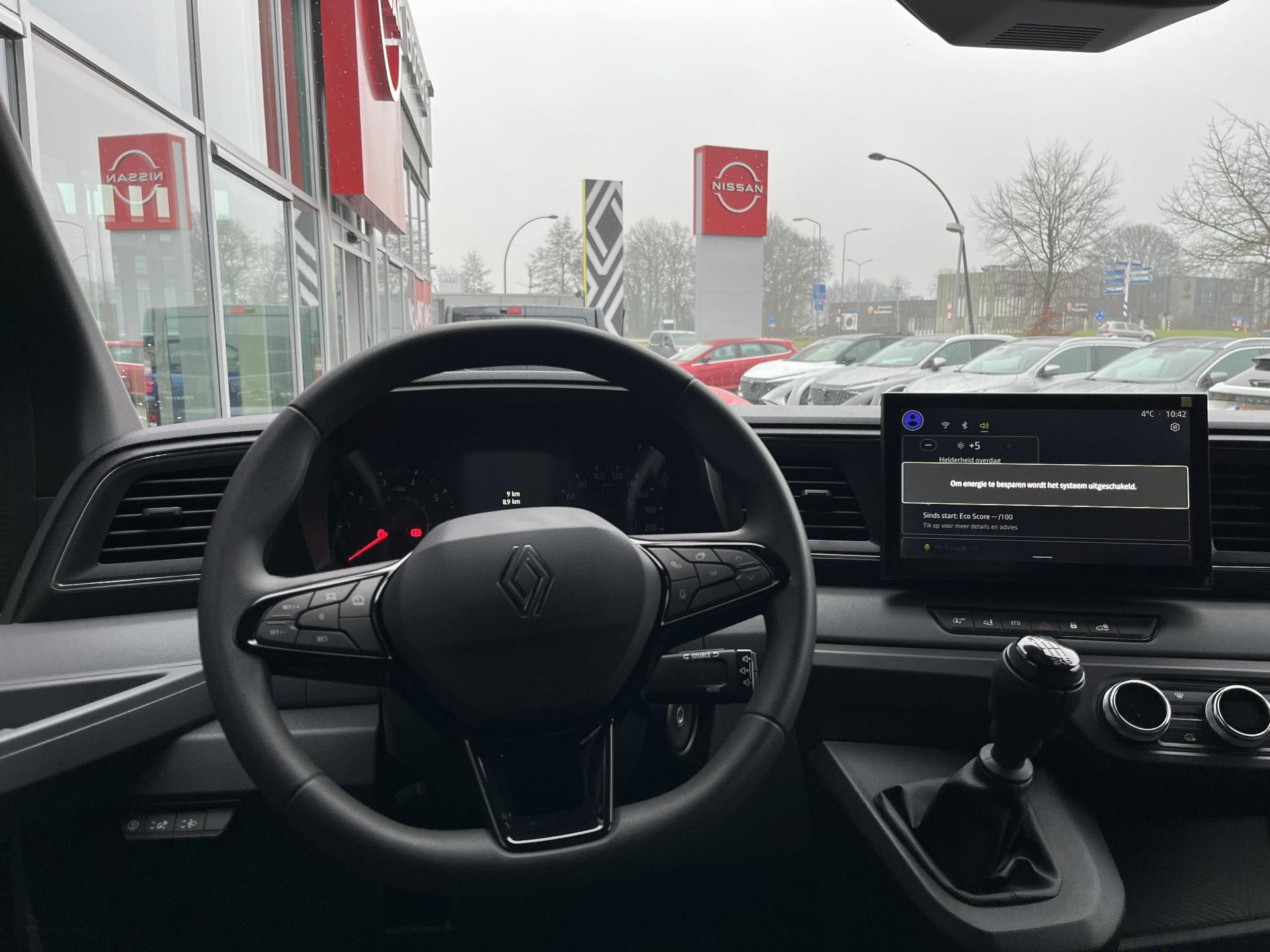 Renault Master met kenteken V-74-KRH – interieur