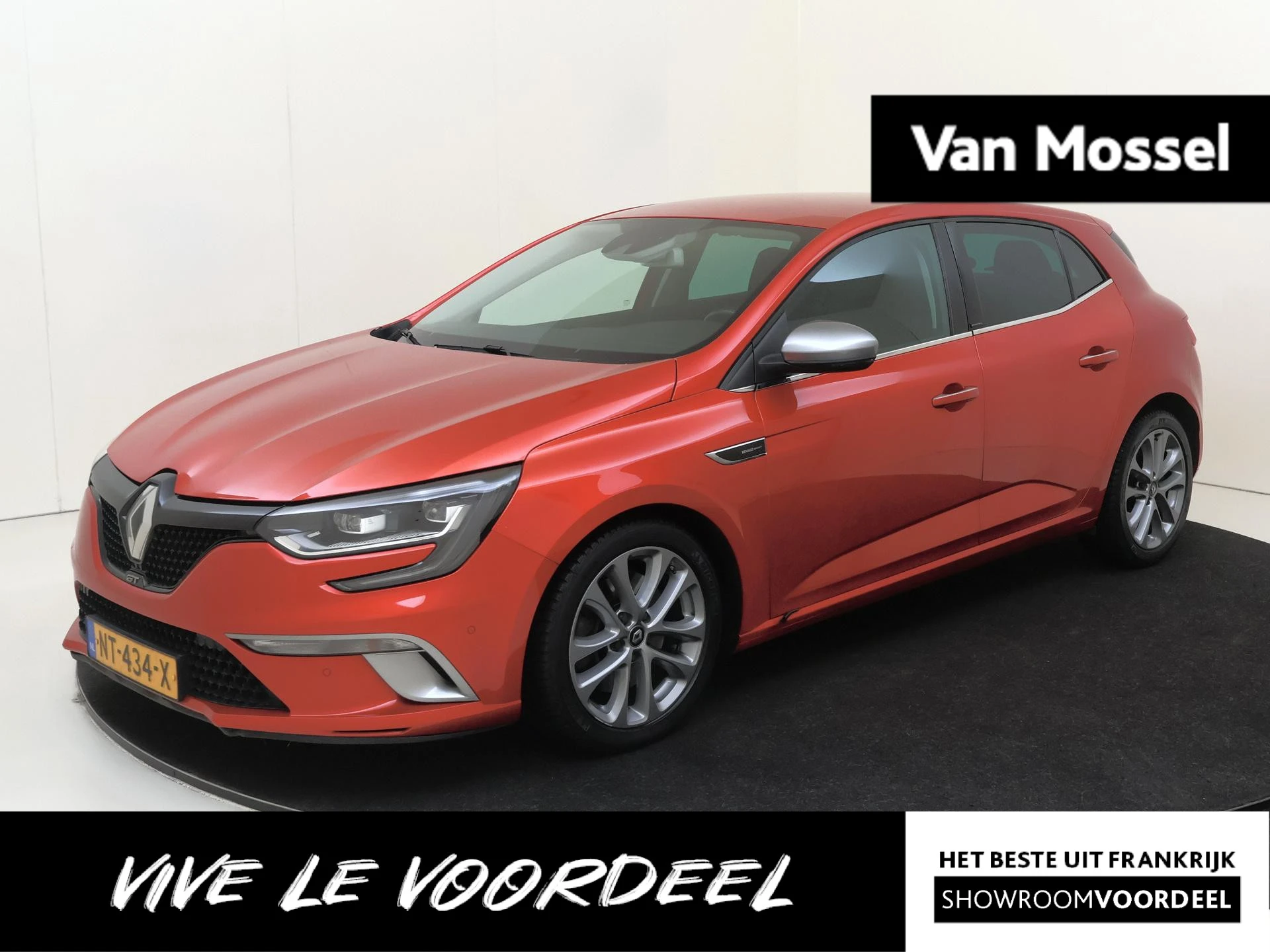 Renault Mégane met kenteken 60100 – autofoto 2