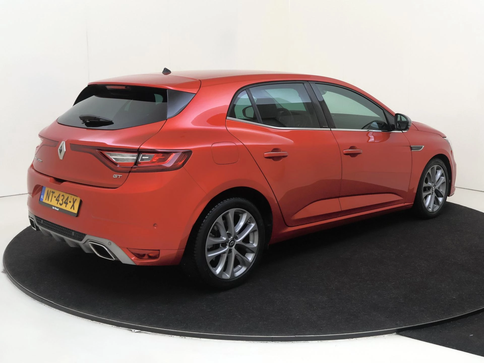 Renault Mégane met kenteken 60100 – autofoto 5