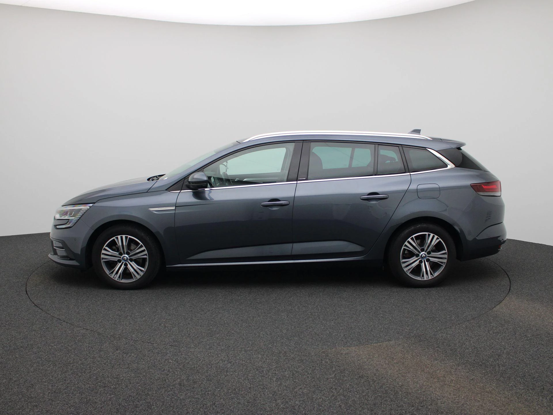 Renault MeganeE-Tech met kenteken K-739-TF – autofoto 5