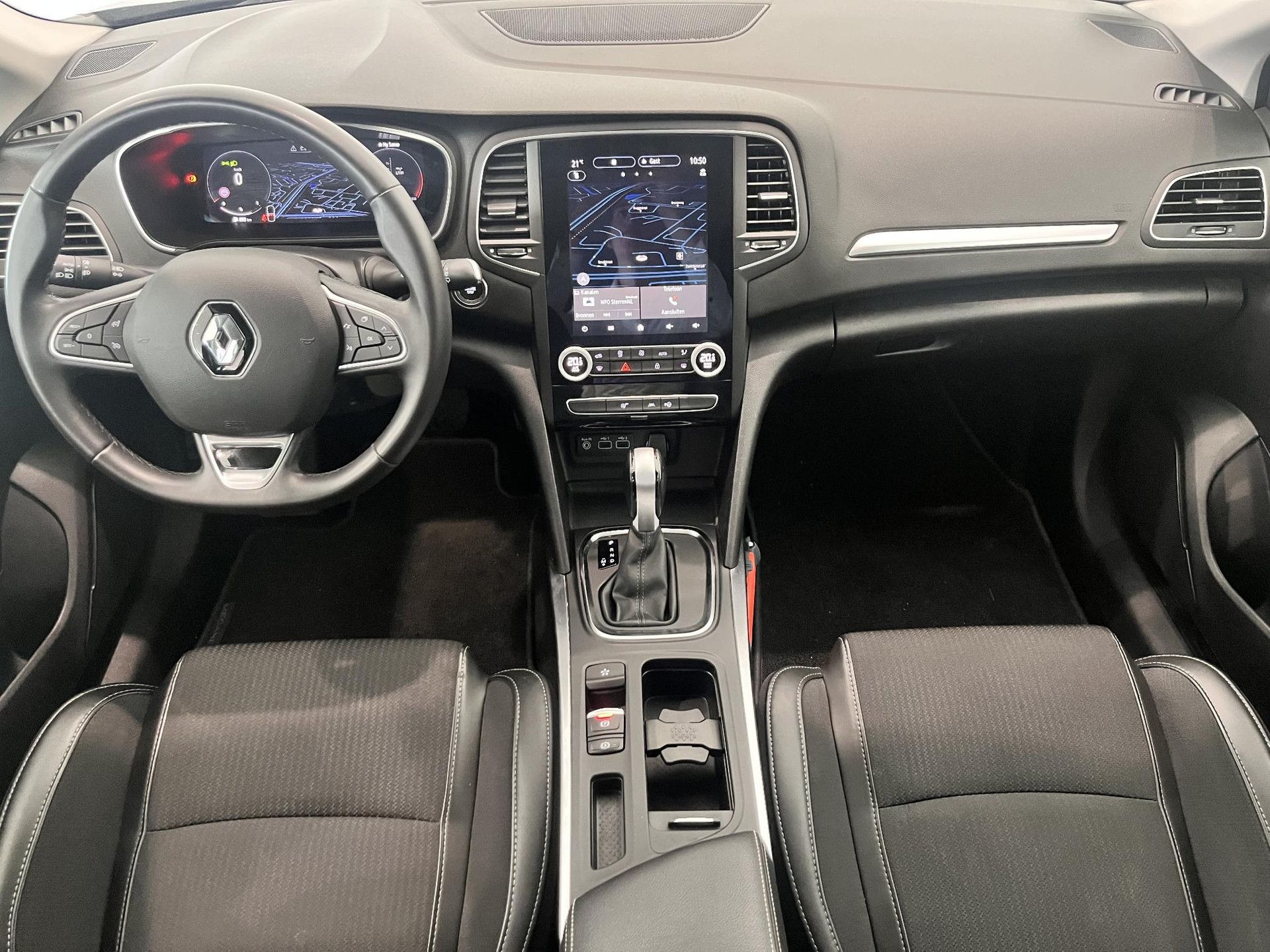 Renault MéganeEstate met kenteken T-020-HV – interieur