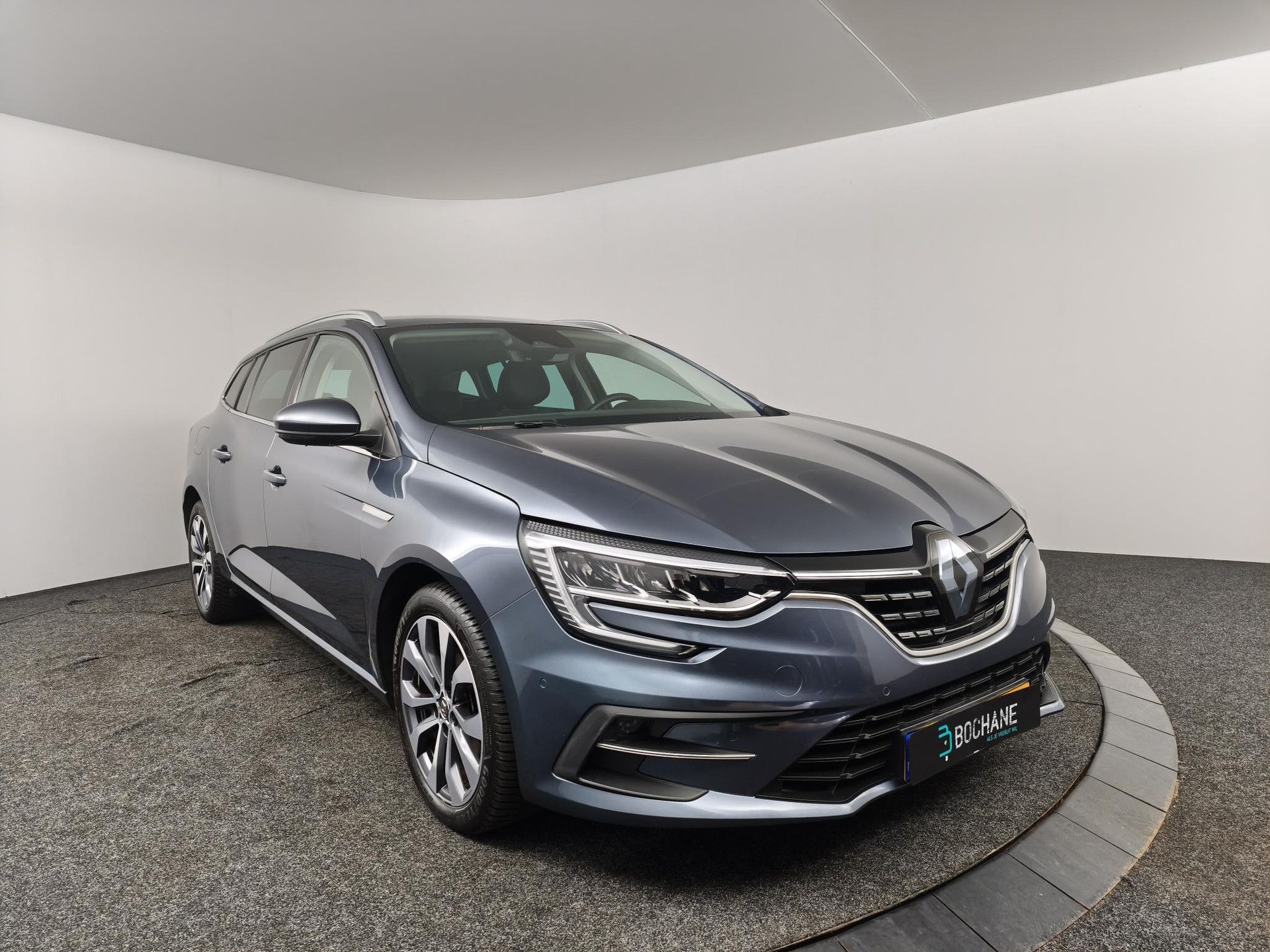 Renault MéganeEstate met kenteken T-899-BZ – detailfoto