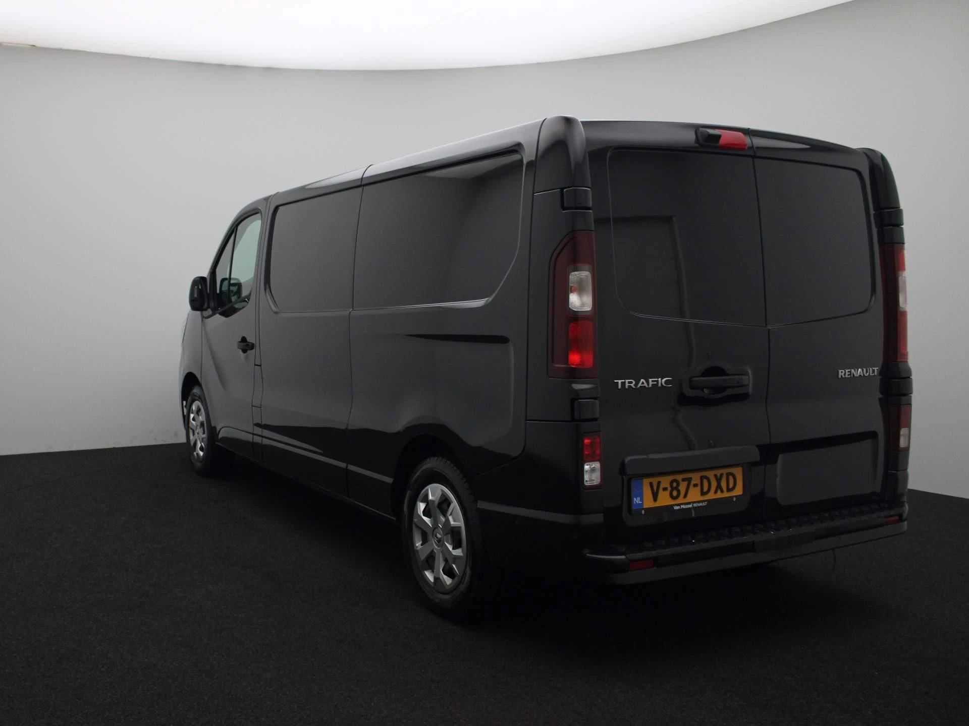 Renault Trafic – autofoto 3