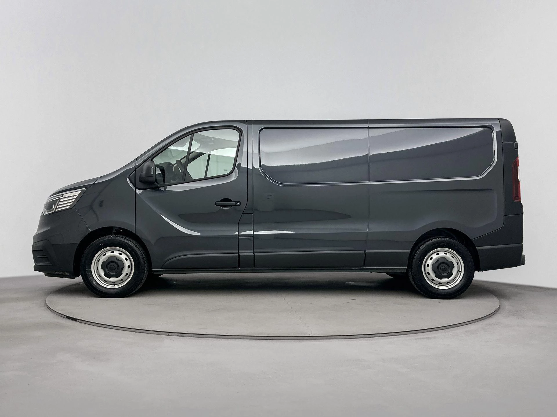 Renault Trafic – autofoto 4