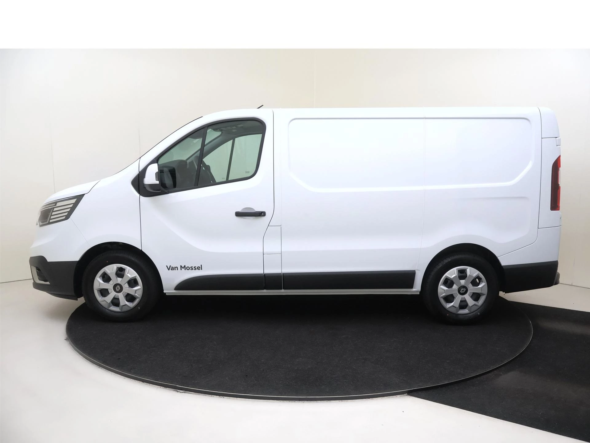 Renault Trafic – autofoto 5