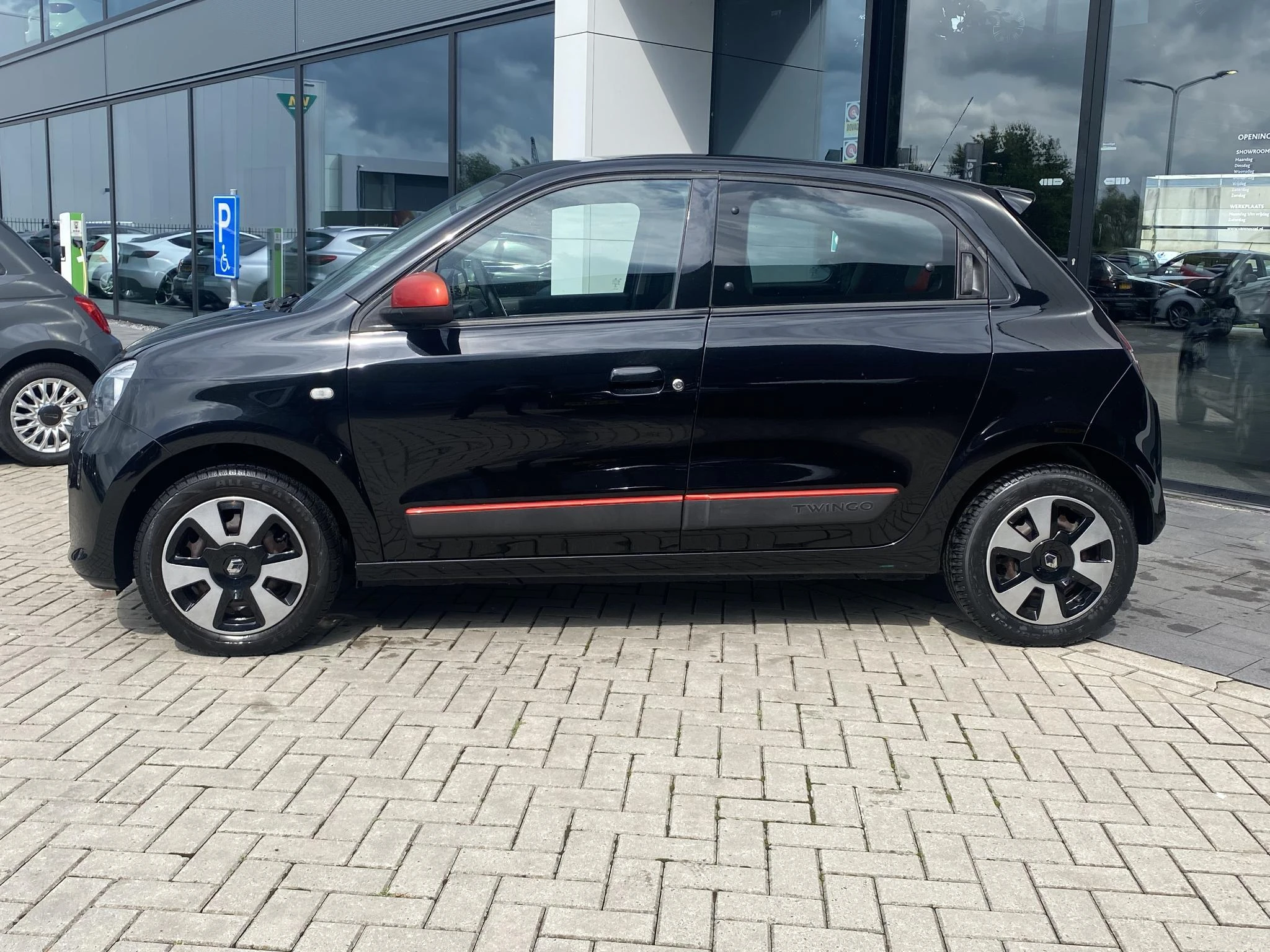 Renault Twingo met kenteken 50100 – autofoto 4