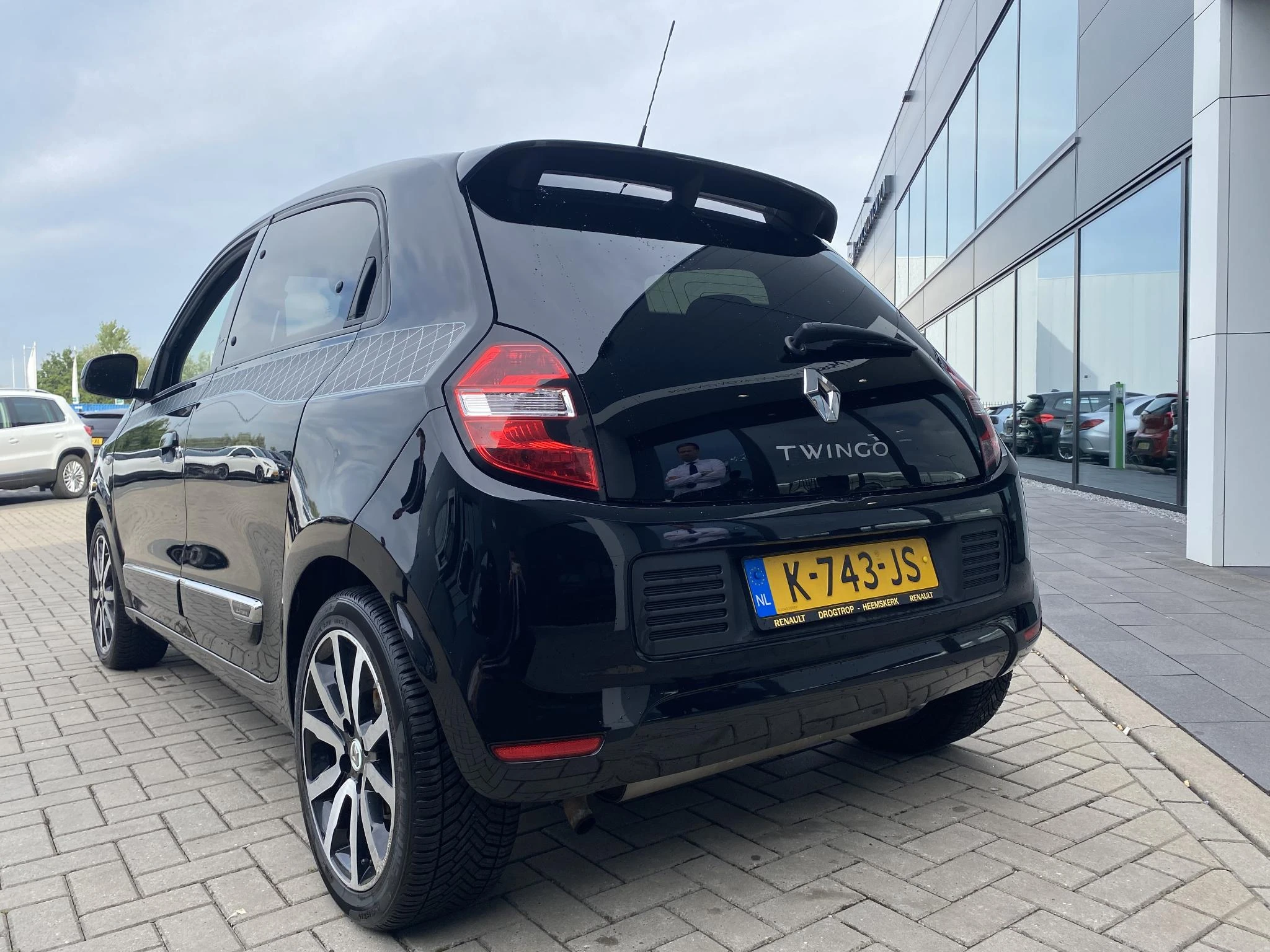 Renault Twingo met kenteken 60100 – autofoto 5