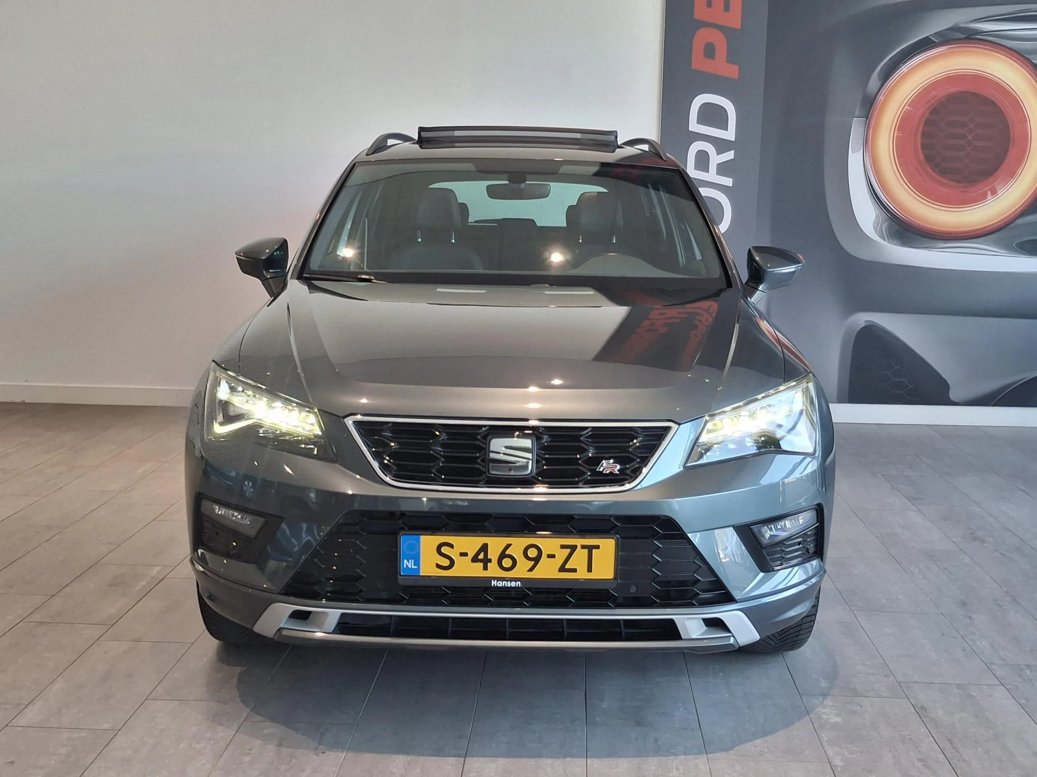 SEAT Ateca met kenteken 66100 – autofoto 4