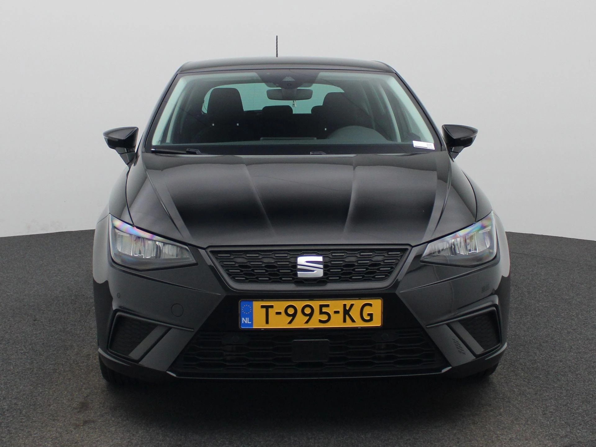 SEAT Ibiza met kenteken T-995-KG – autofoto 4