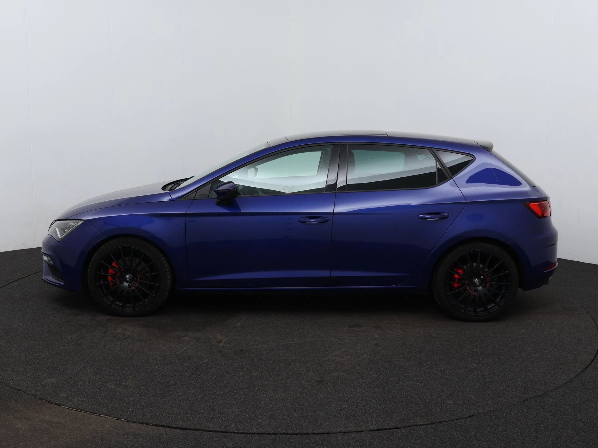 SEAT Leon met kenteken 80100 – autofoto 5