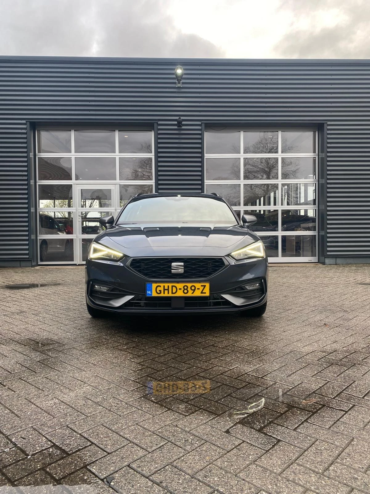 SEAT Leon met kenteken GHD-89-Z – autofoto 4