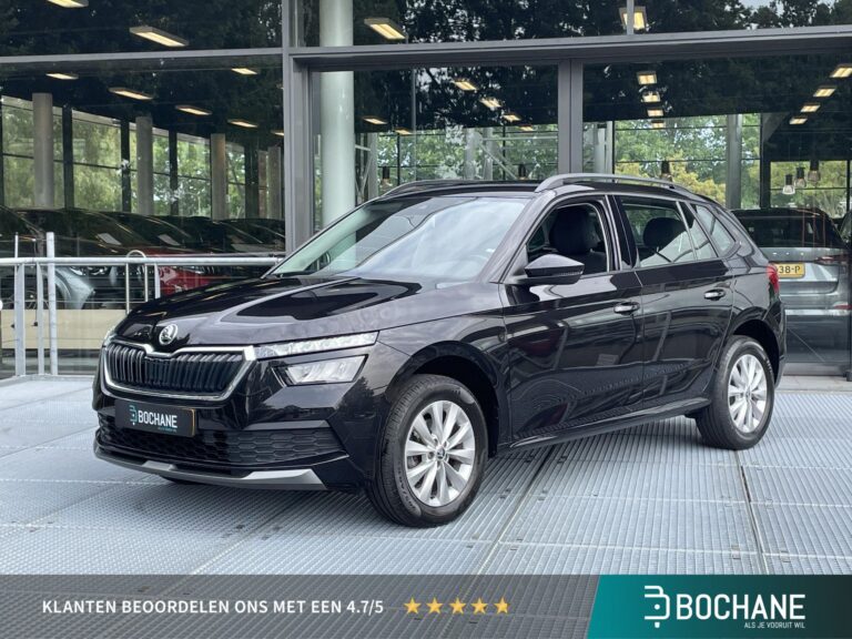 Skoda Kamiq met kenteken K-076-VX – vooraanzicht