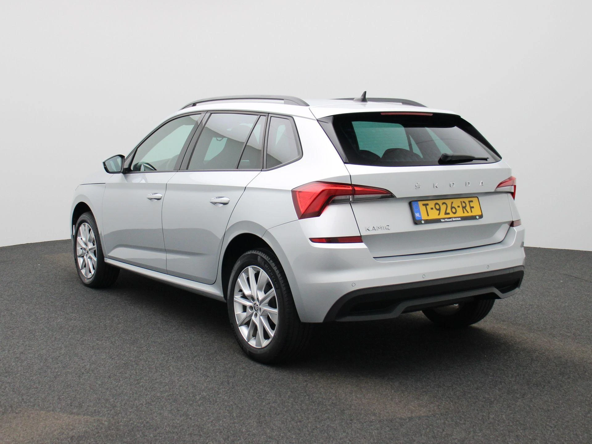 Skoda Kamiq met kenteken T-926-RF – autofoto 3
