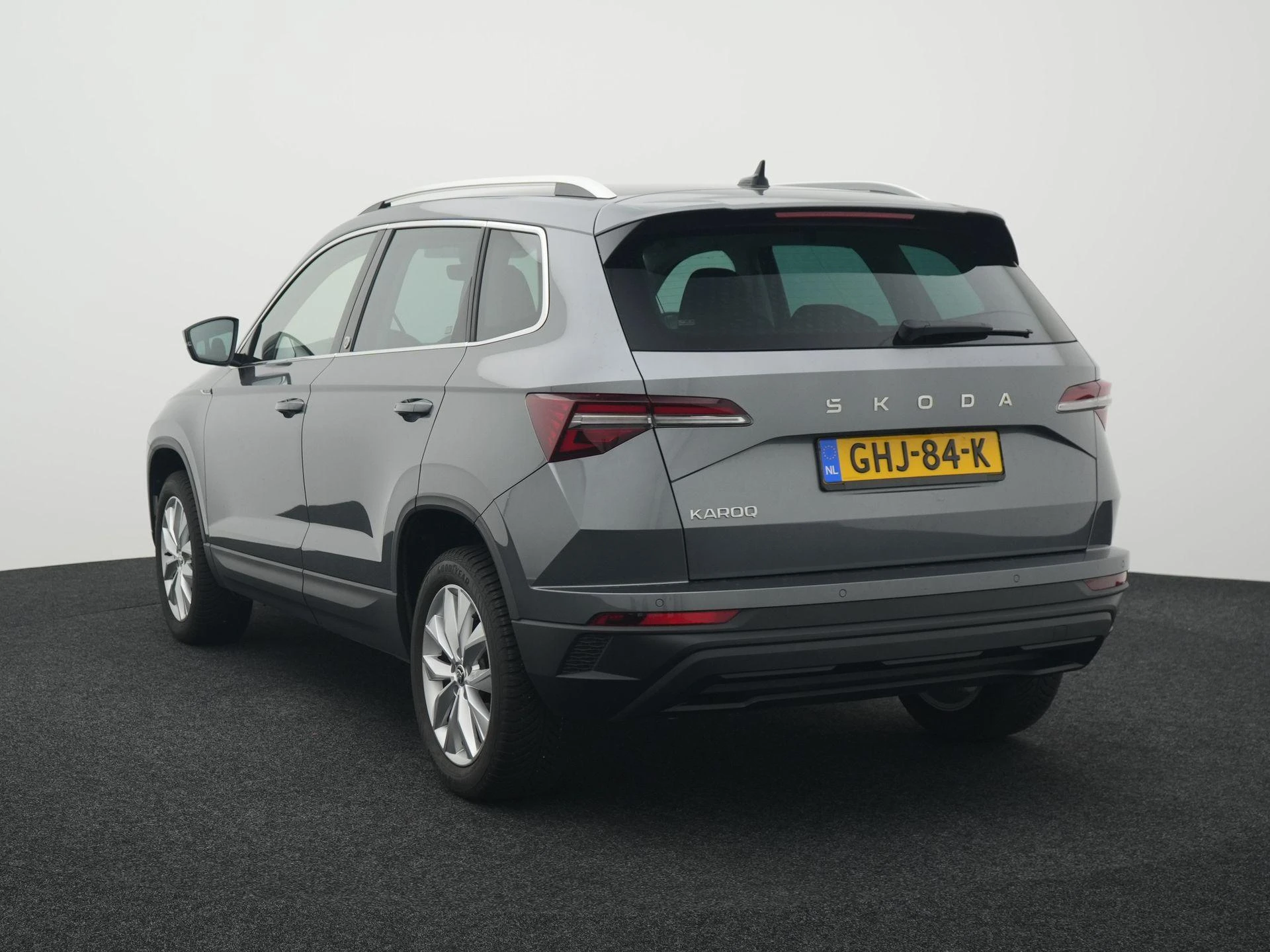 Skoda Karoq met kenteken GHJ-84-K – autofoto 3