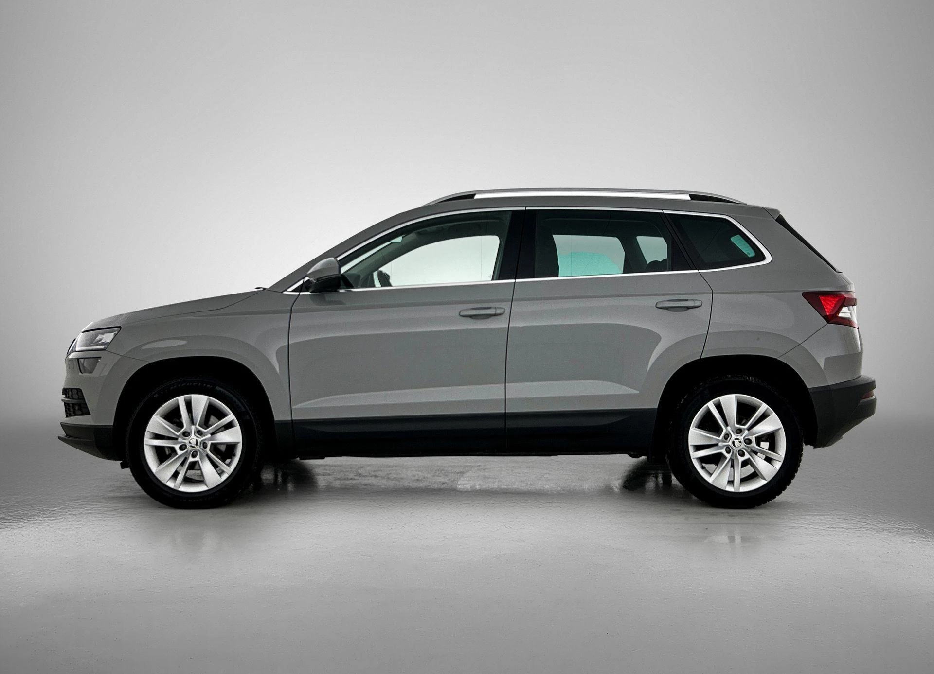 Skoda Karoq met kenteken K-108-PP – autofoto 5