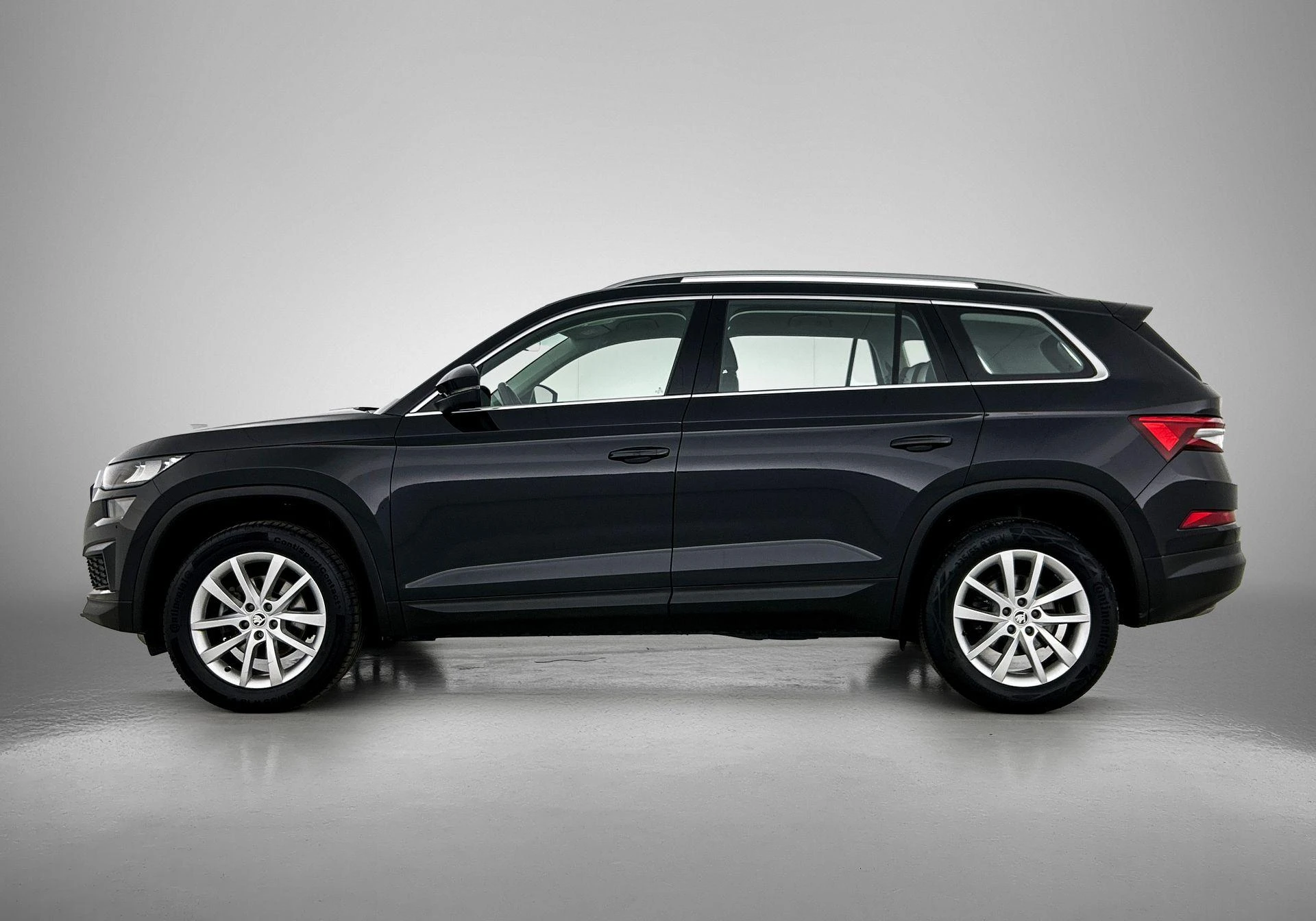 Skoda Kodiaq met kenteken P-302-SV – autofoto 4