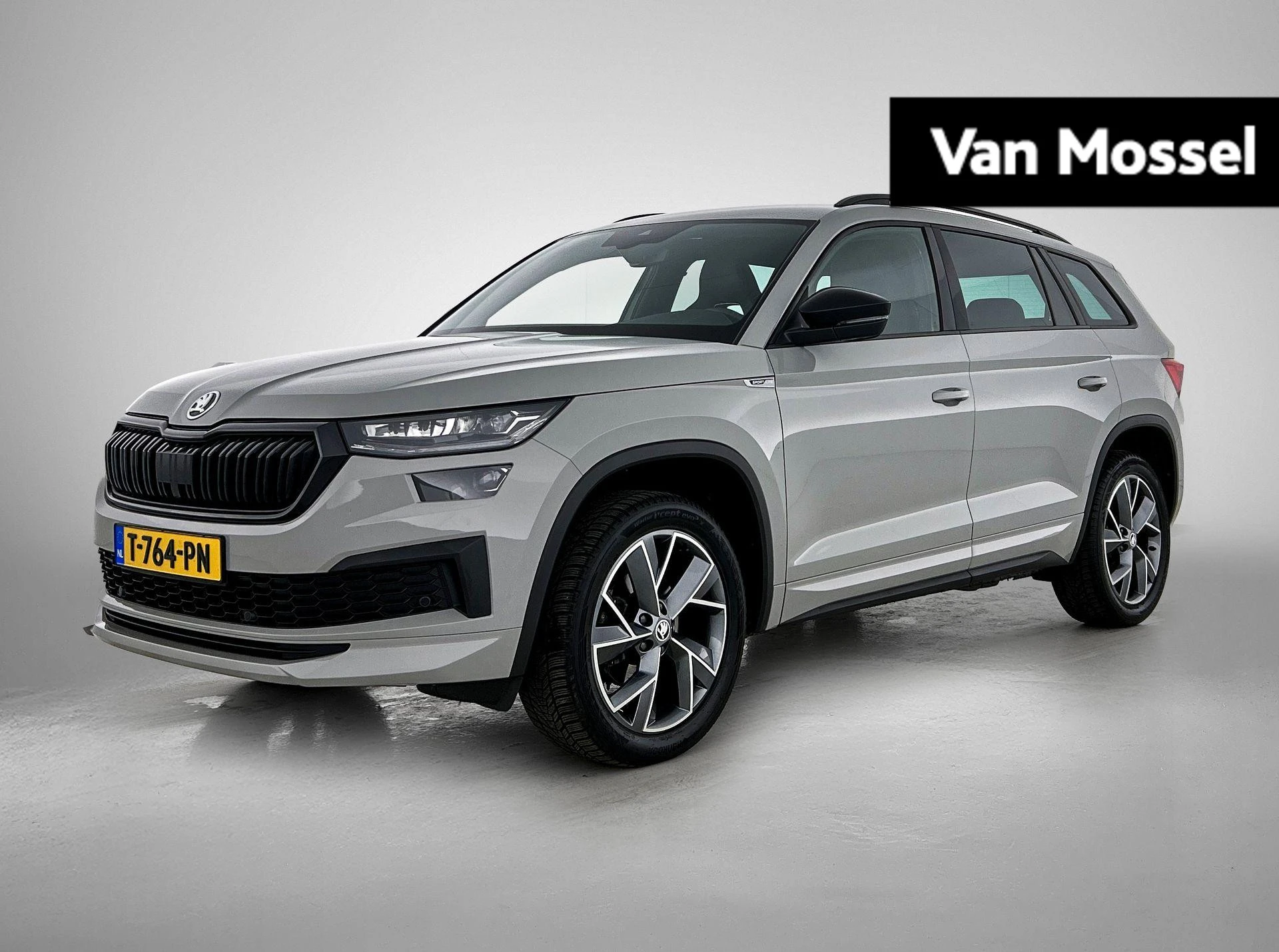 Skoda Kodiaq met kenteken T-764-PN – autofoto 2