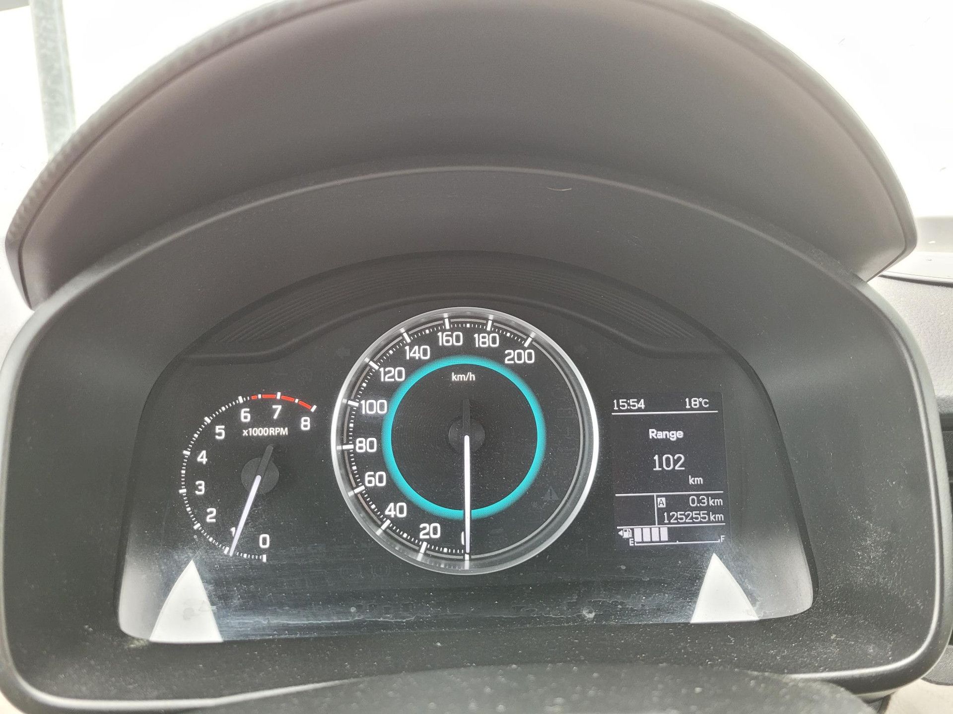 Suzuki Ignis met kenteken NG-993-N – dashboard