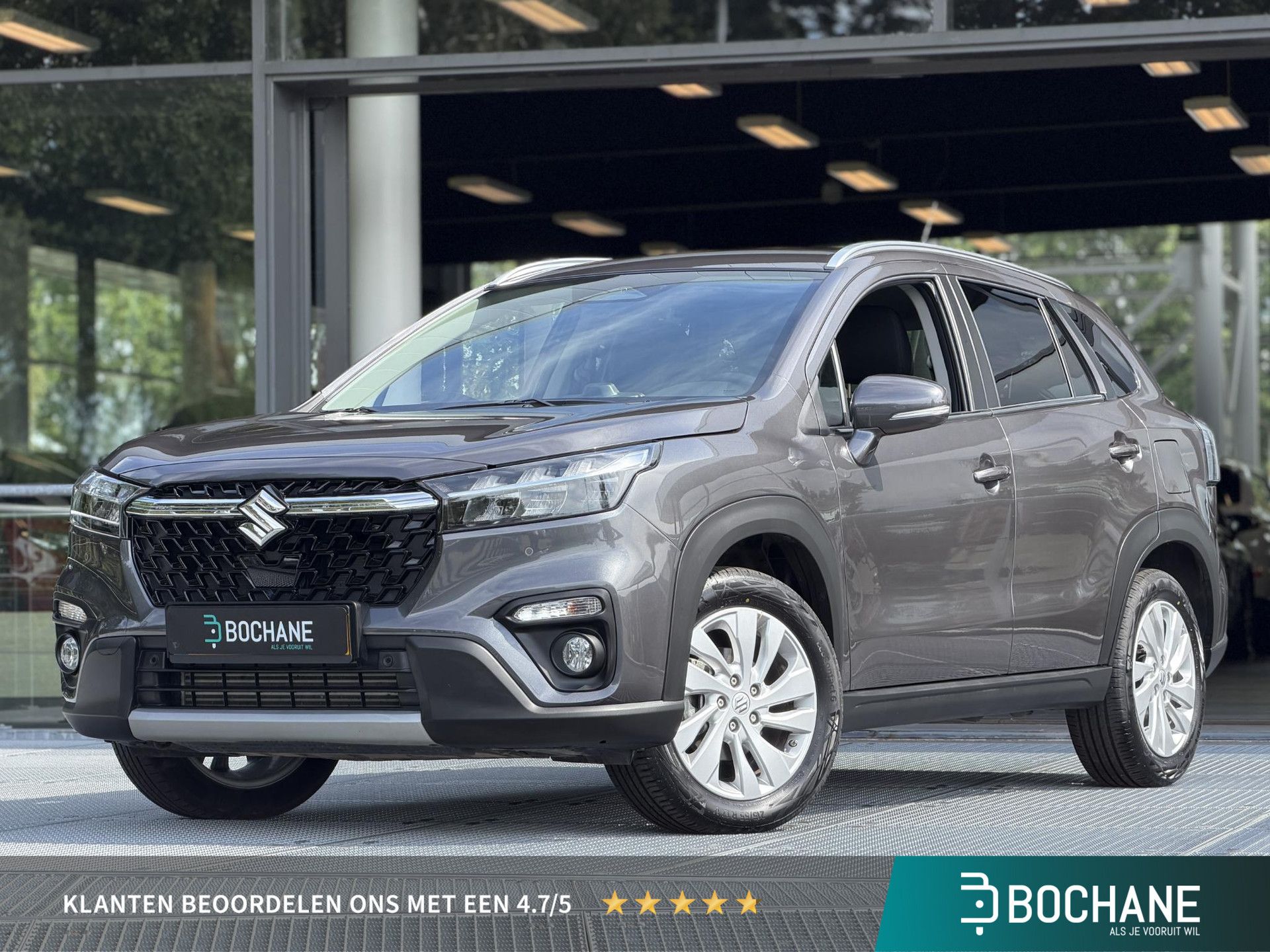 Suzuki S-Cross met kenteken KLT-40-D – vooraanzicht