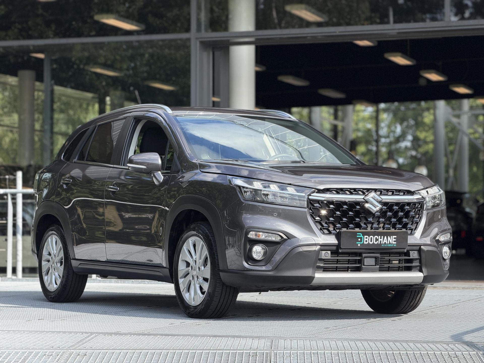 Suzuki S-Cross met kenteken Z-839-LD – detailfoto