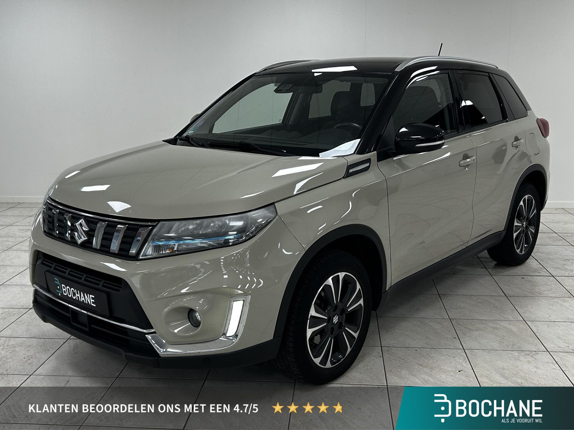 Suzuki Vitara met kenteken T-910-KK – vooraanzicht
