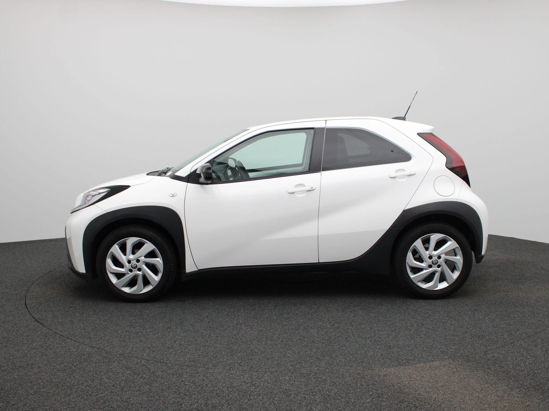 Toyota Aygo met kenteken T-552-DG – autofoto 5
