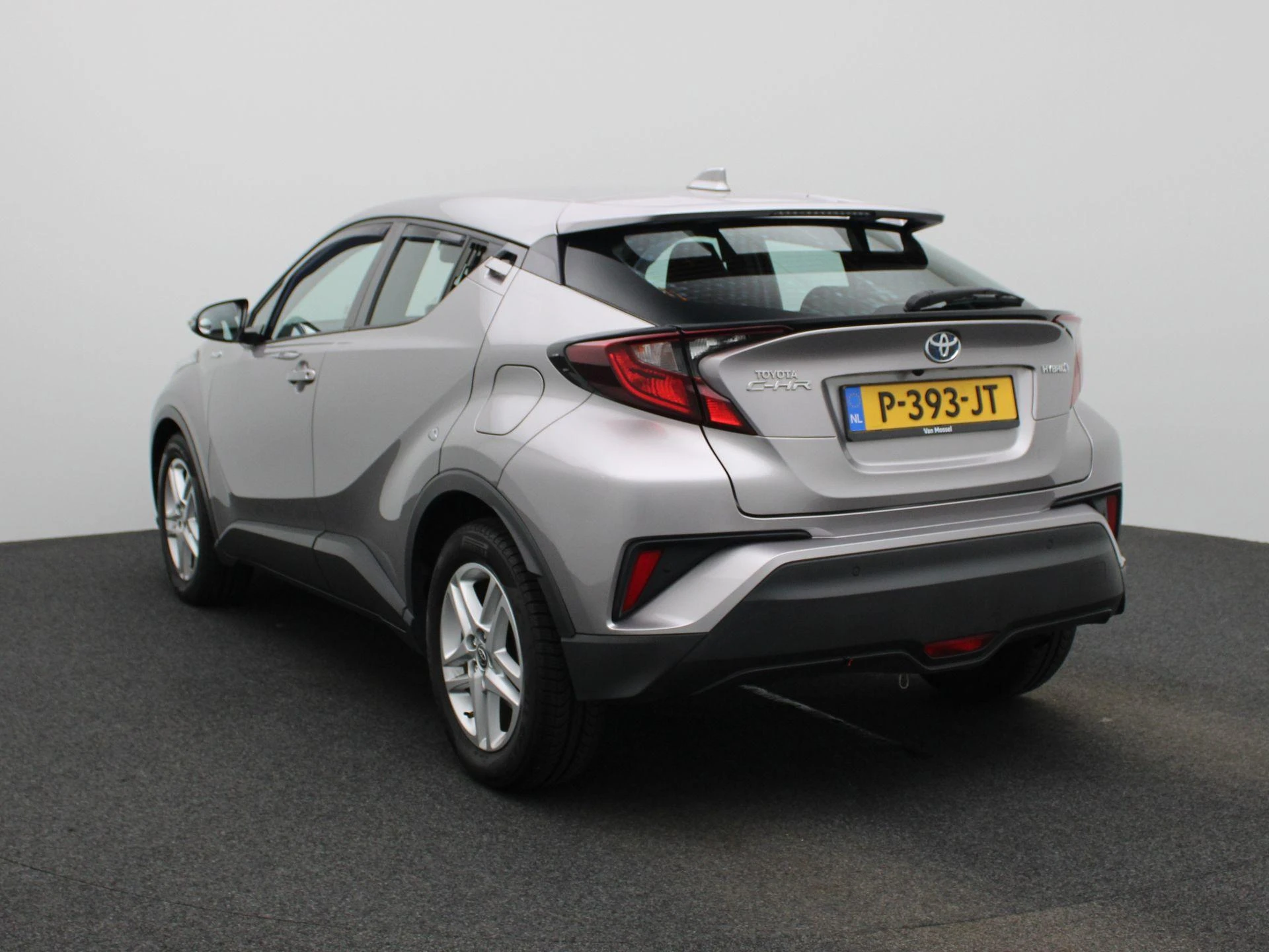 Toyota C-HR – autofoto 3