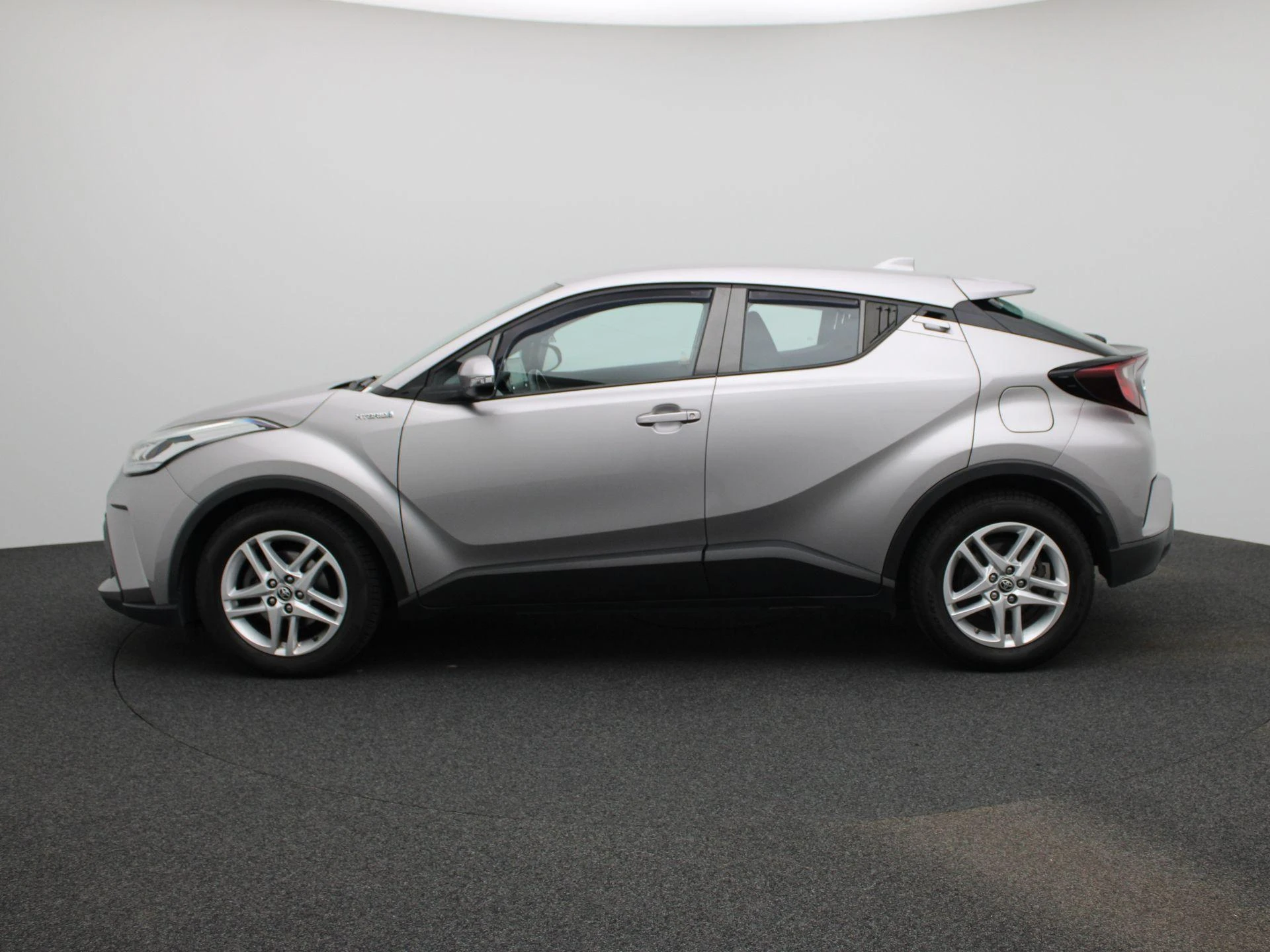 Toyota C-HR – autofoto 5