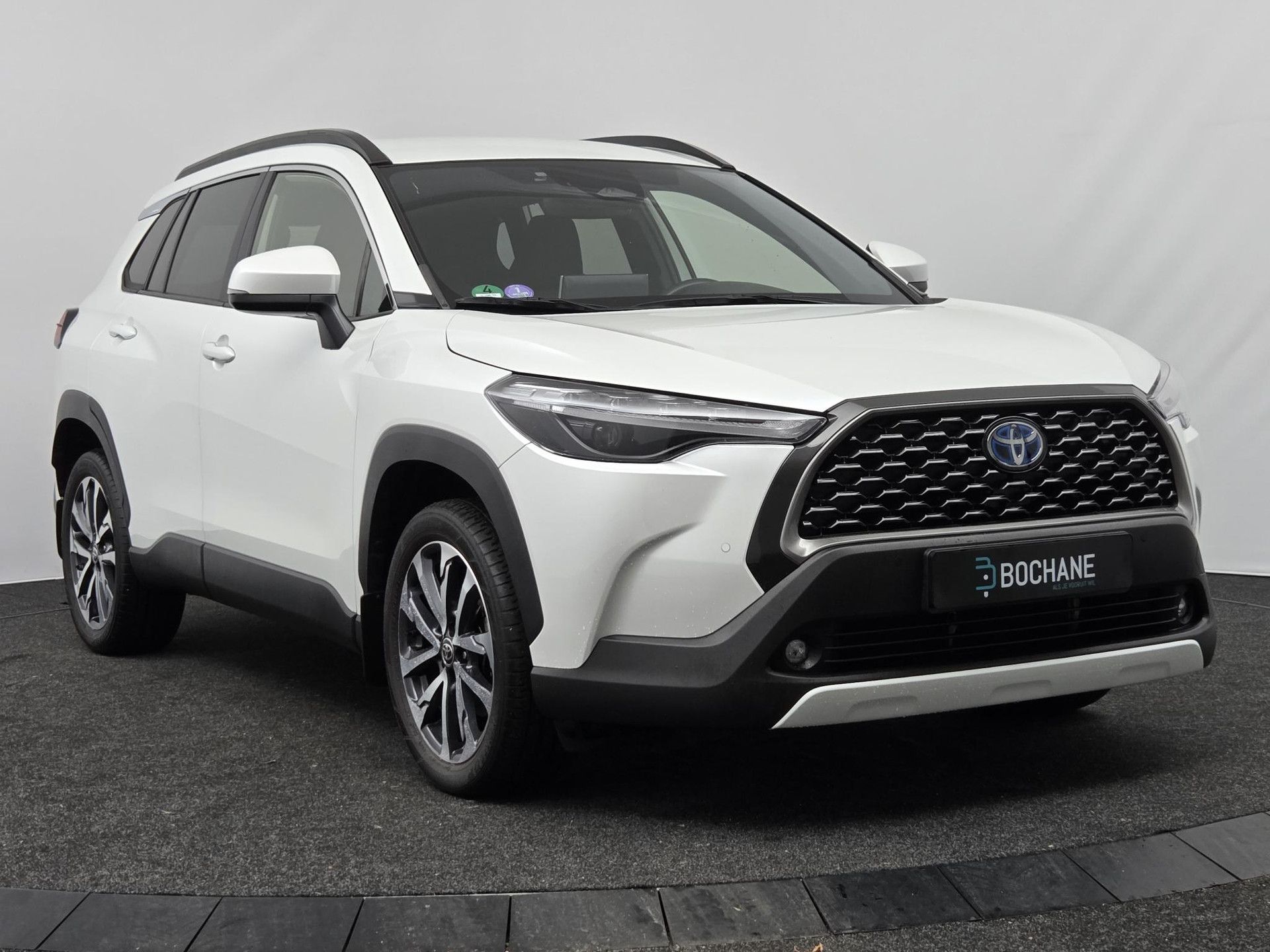 Toyota CorollaCross met kenteken S-798-TX – detailfoto