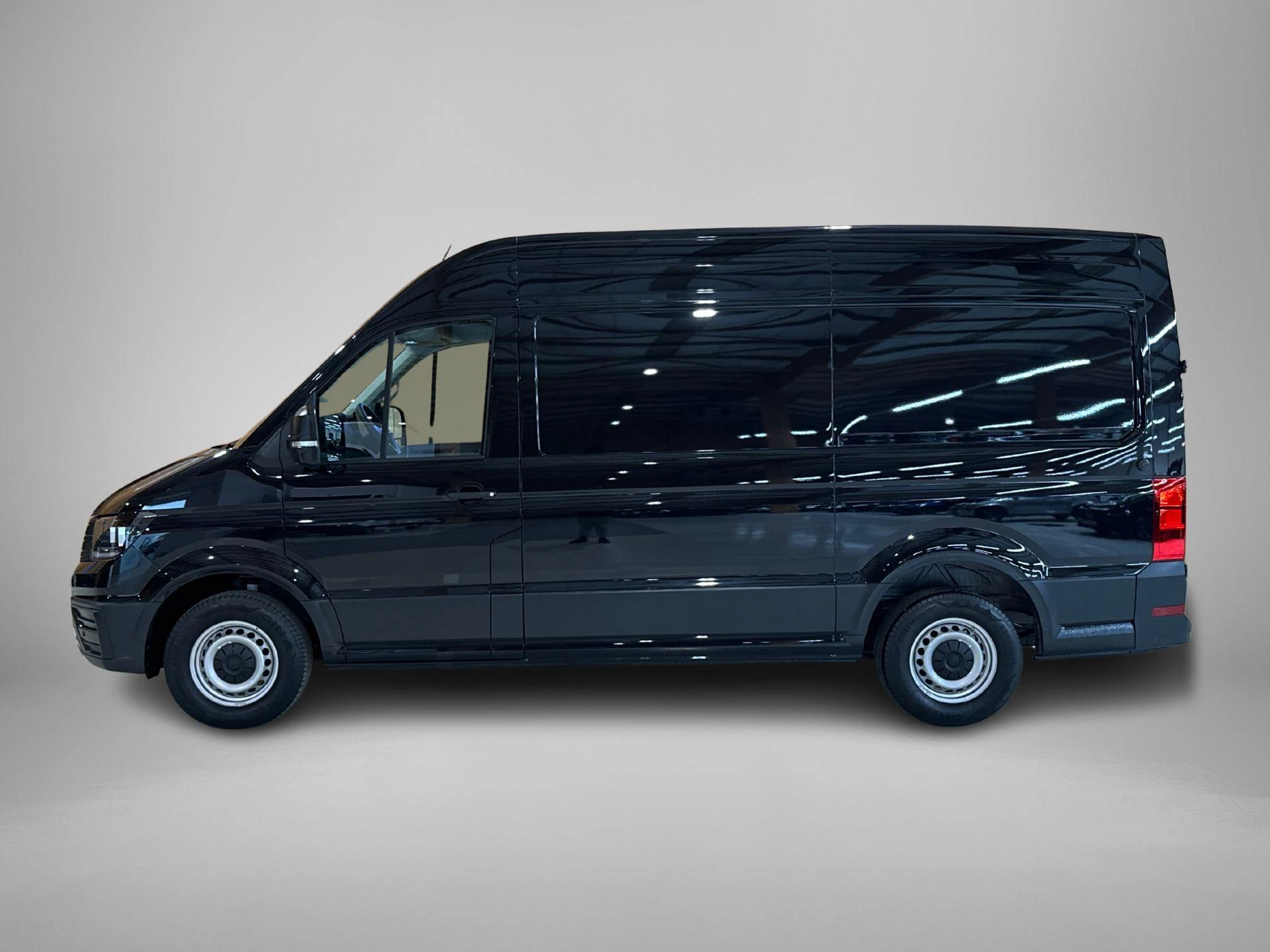 Volkswagen Crafter met kenteken 69100 – autofoto 4