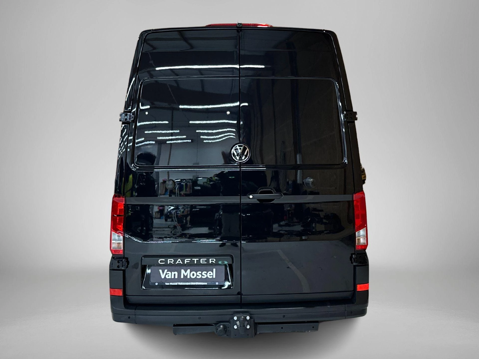 Volkswagen Crafter met kenteken 69100 – autofoto 5